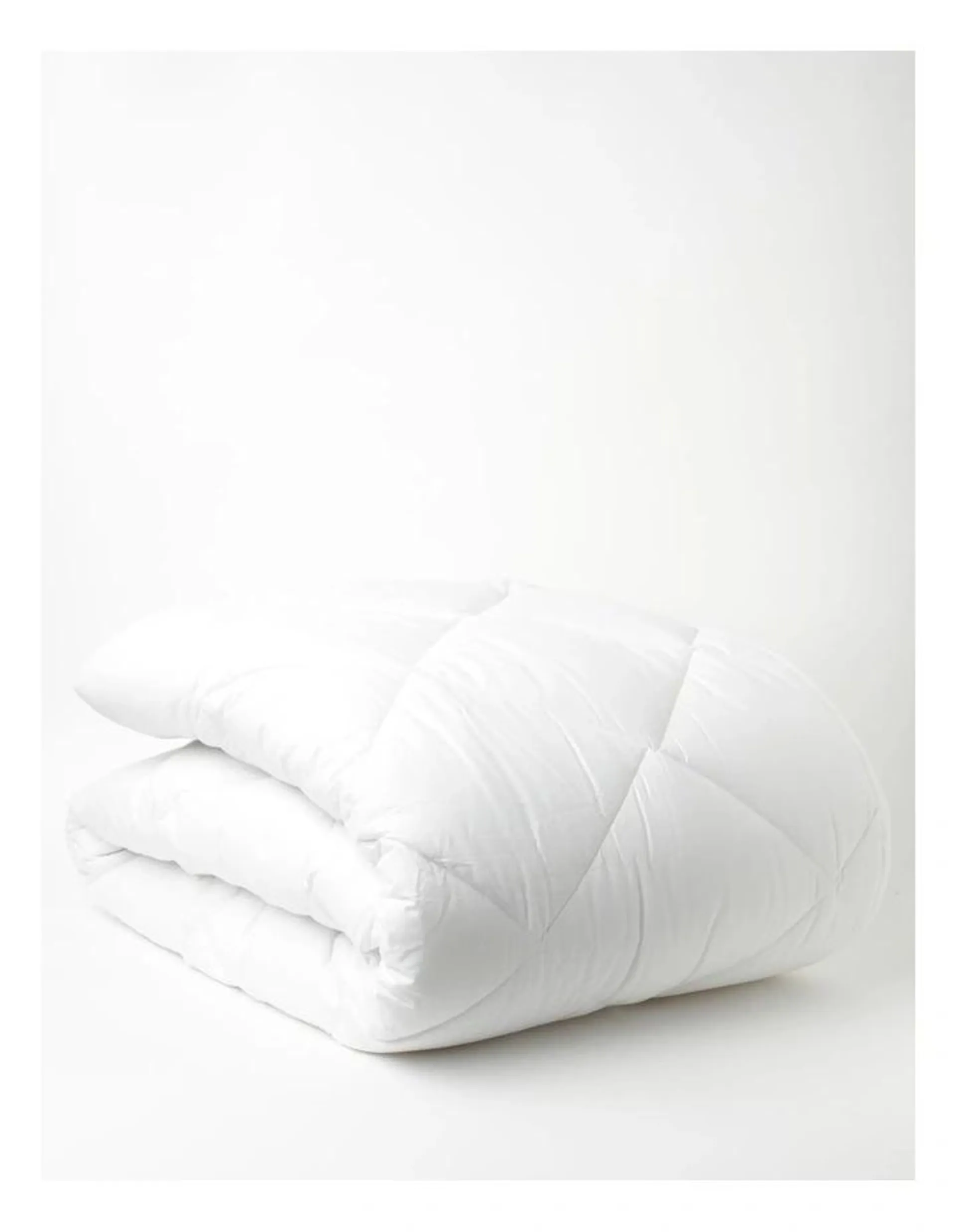 Anti-Allergy Hypoallergenic Quilt in White