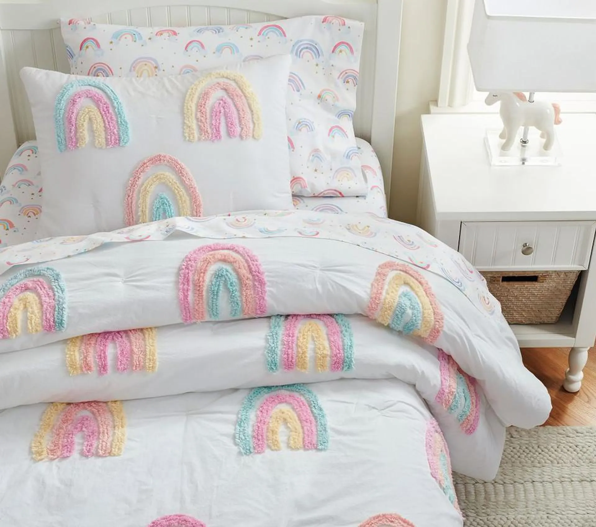 Candlewick Rainbow Comforter & Pillowcases