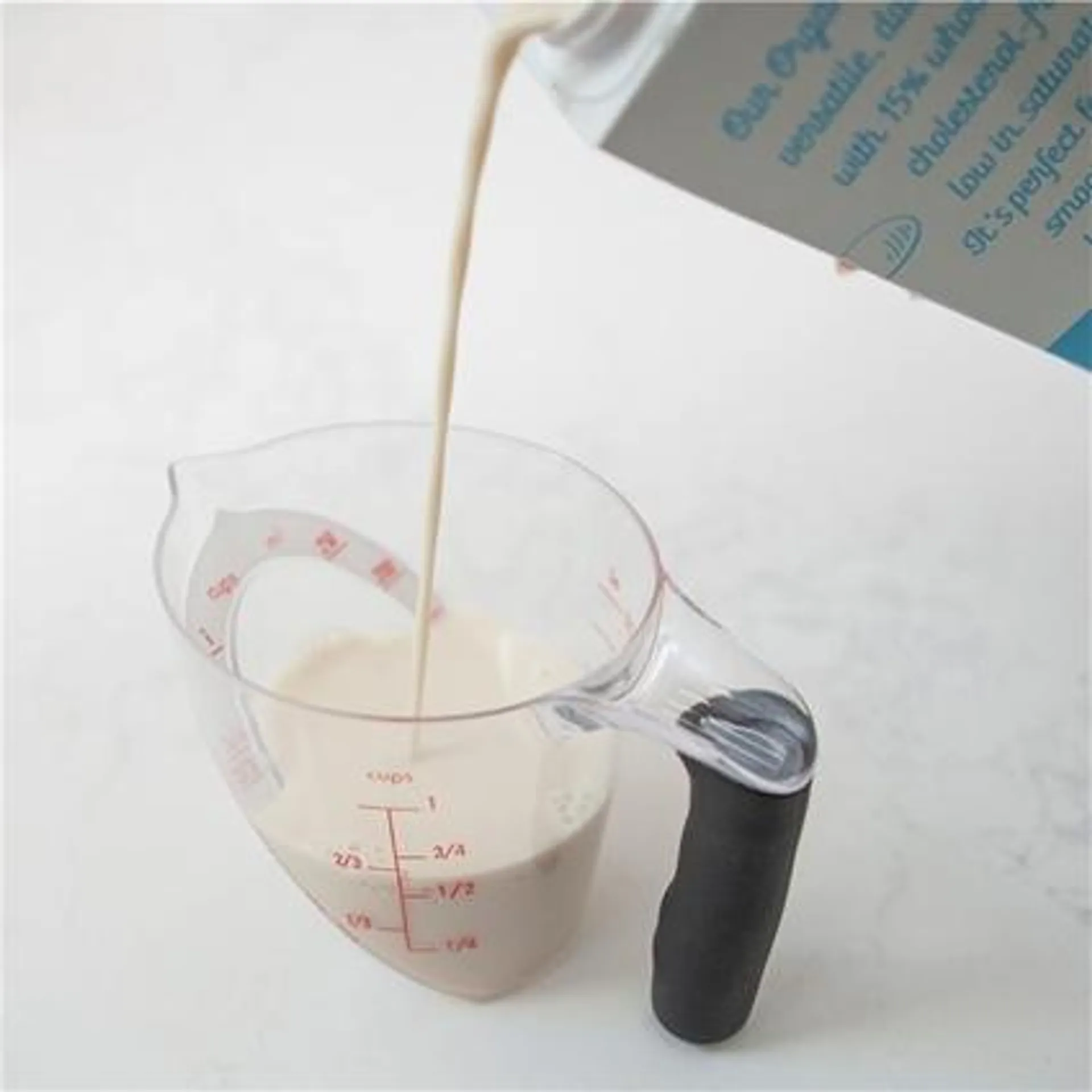 Easy Read Measuring Cup