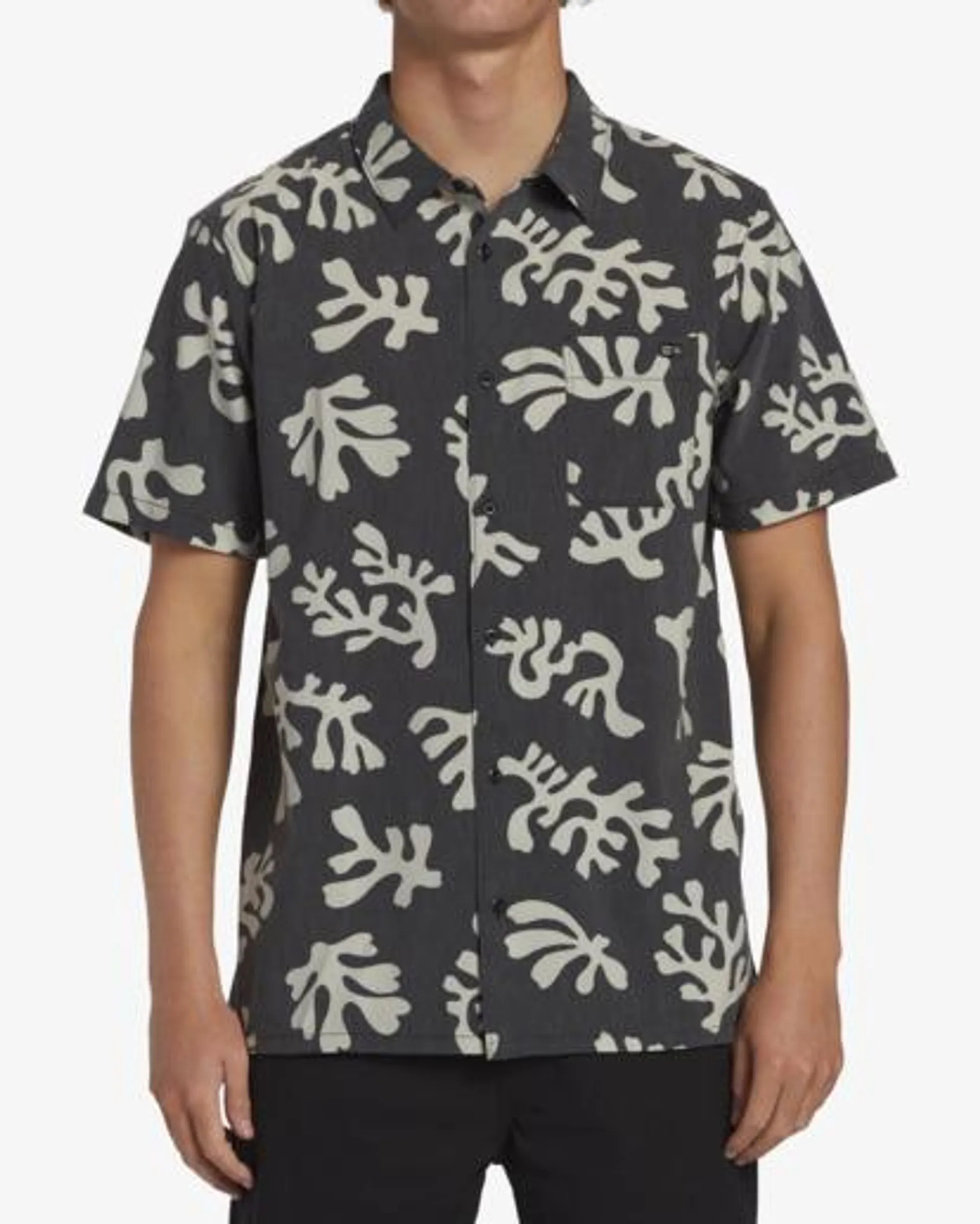 Coral Gardeners Surftrek Short Sleeve Shirt