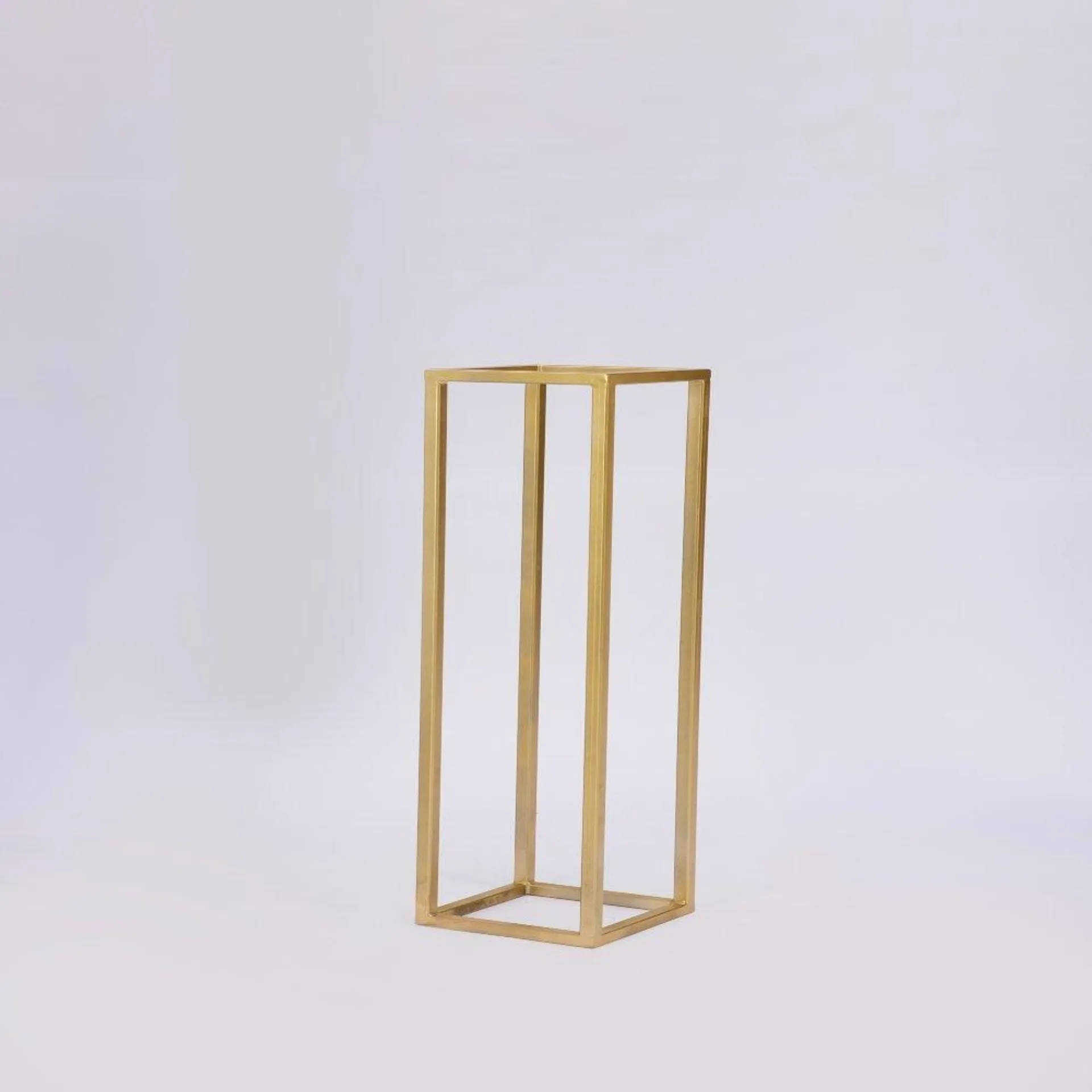 Column Frame Metal Gold 1.2m HIRE Ea