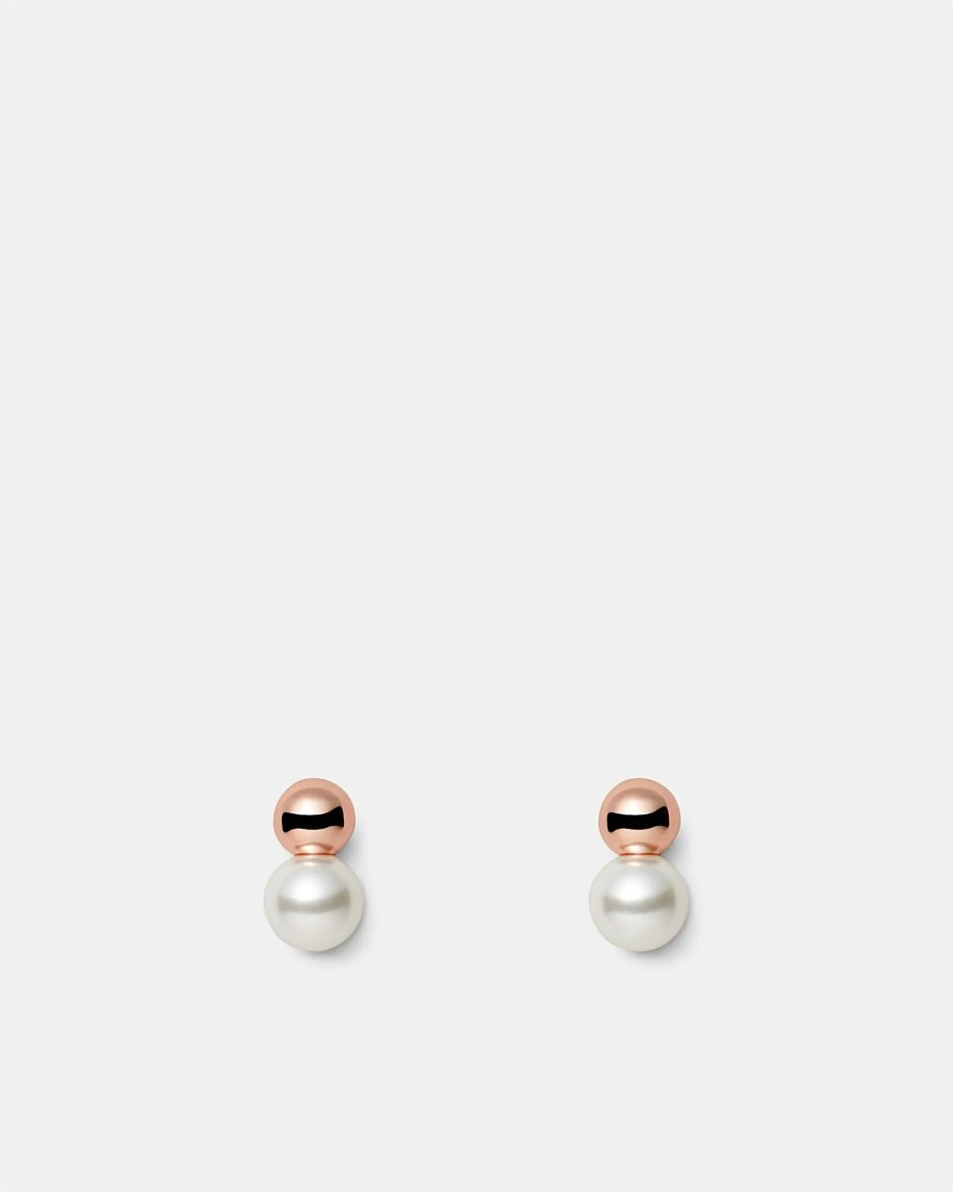 So Smooth Pearl Drop Earrings