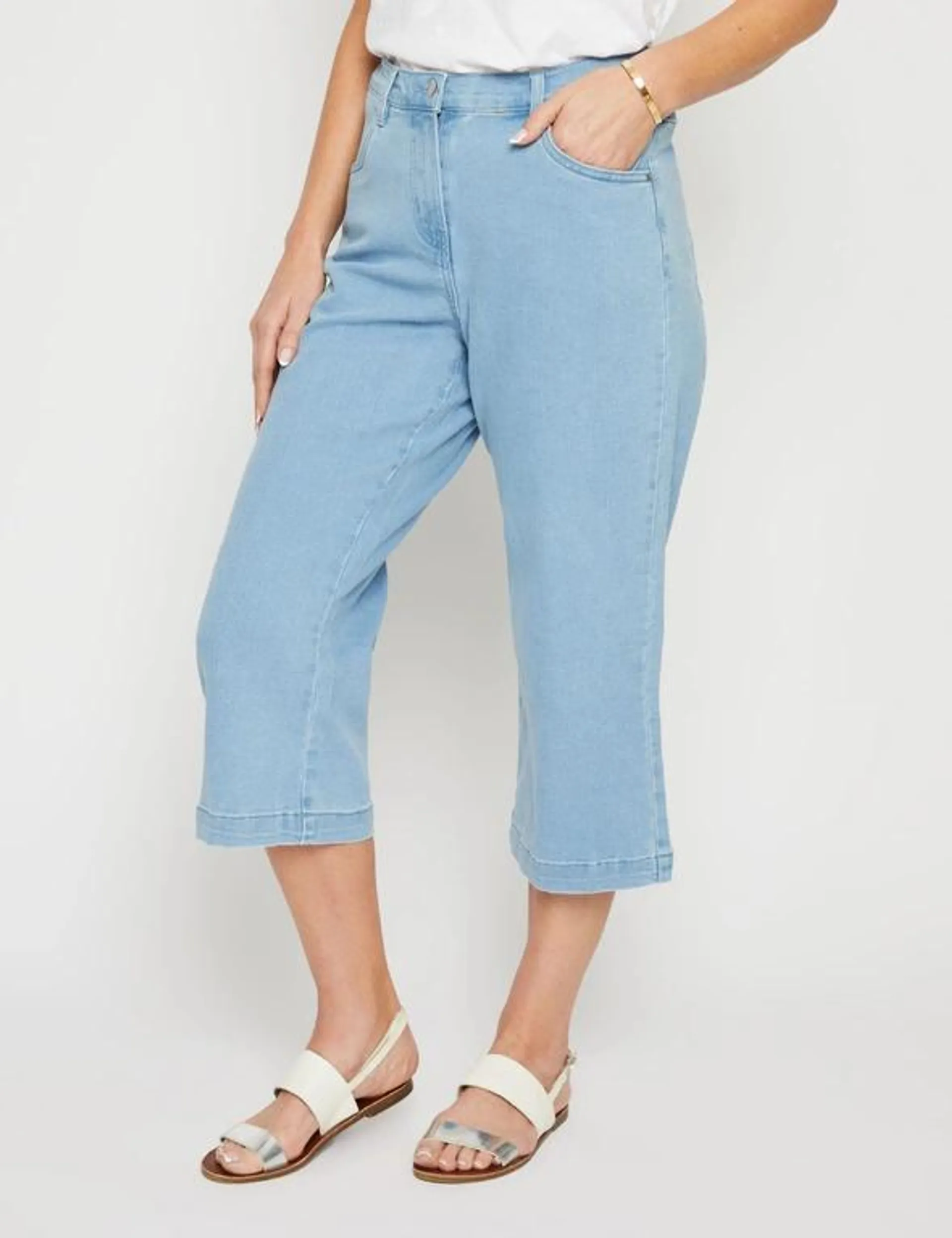 Millers Crop Length Wide Leg Elastic Waist Zip Denim Jean