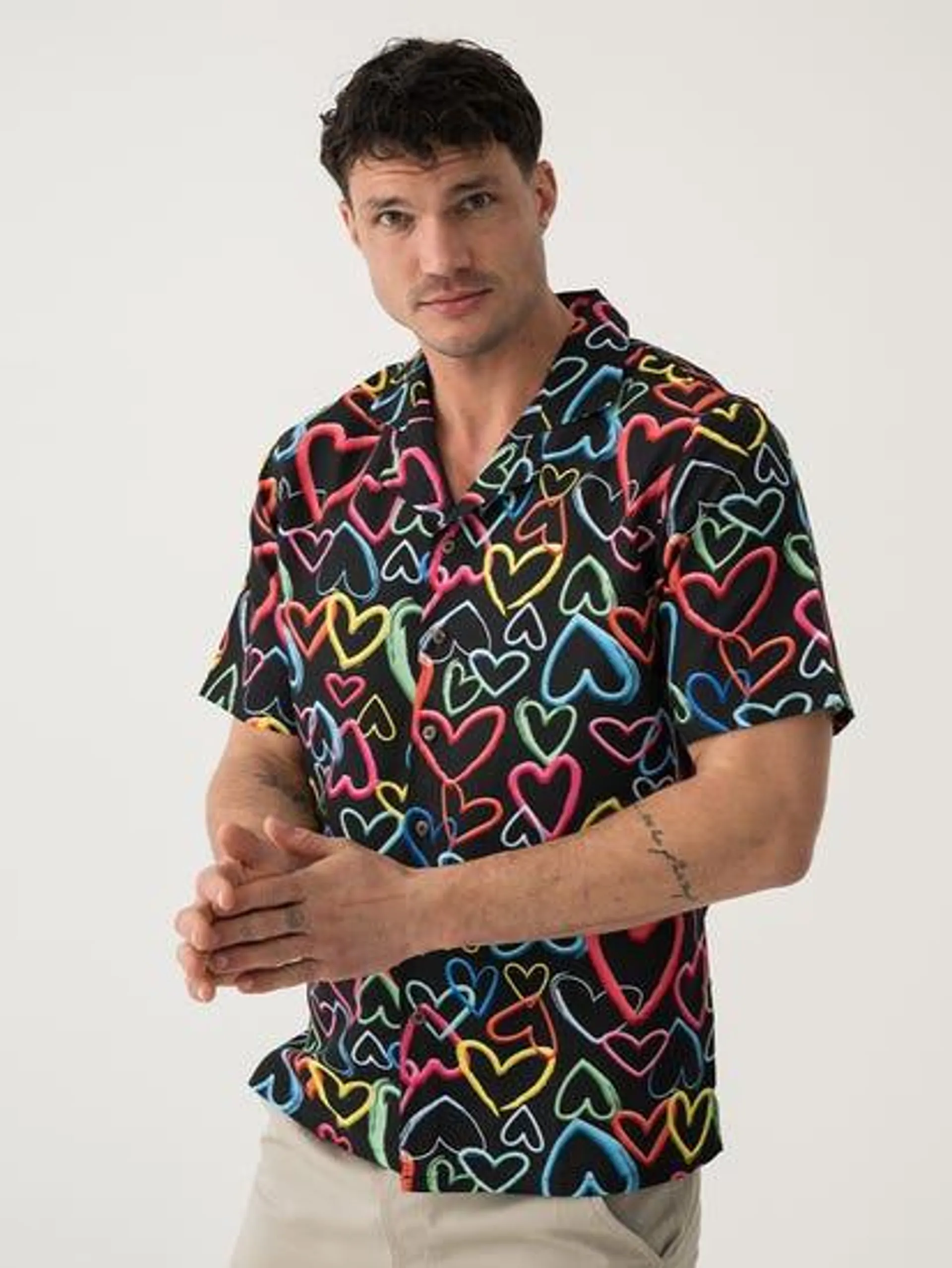 Short Sleeve Pacifica Matchy Shirt Black Neon Heart Print