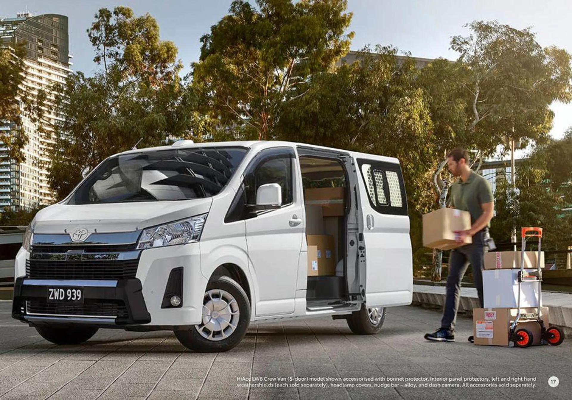 Toyota HiAce - Catalogue valid from 9 May to 9 May 2025 - page 17