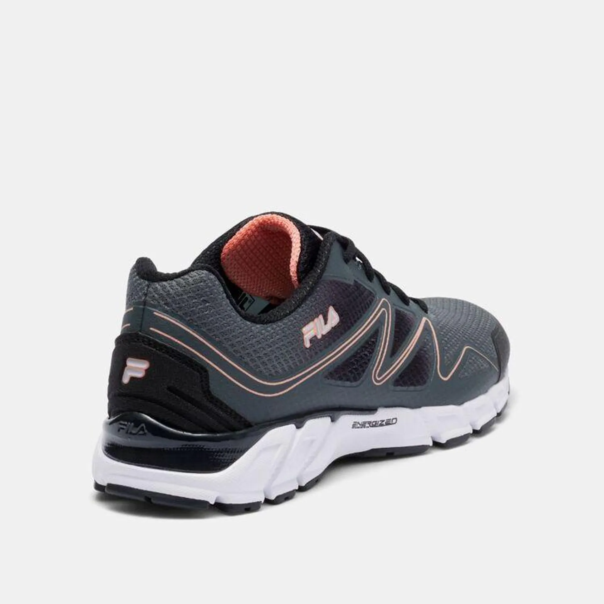 FILA Women's Panorama 9 Runner Black & Mint