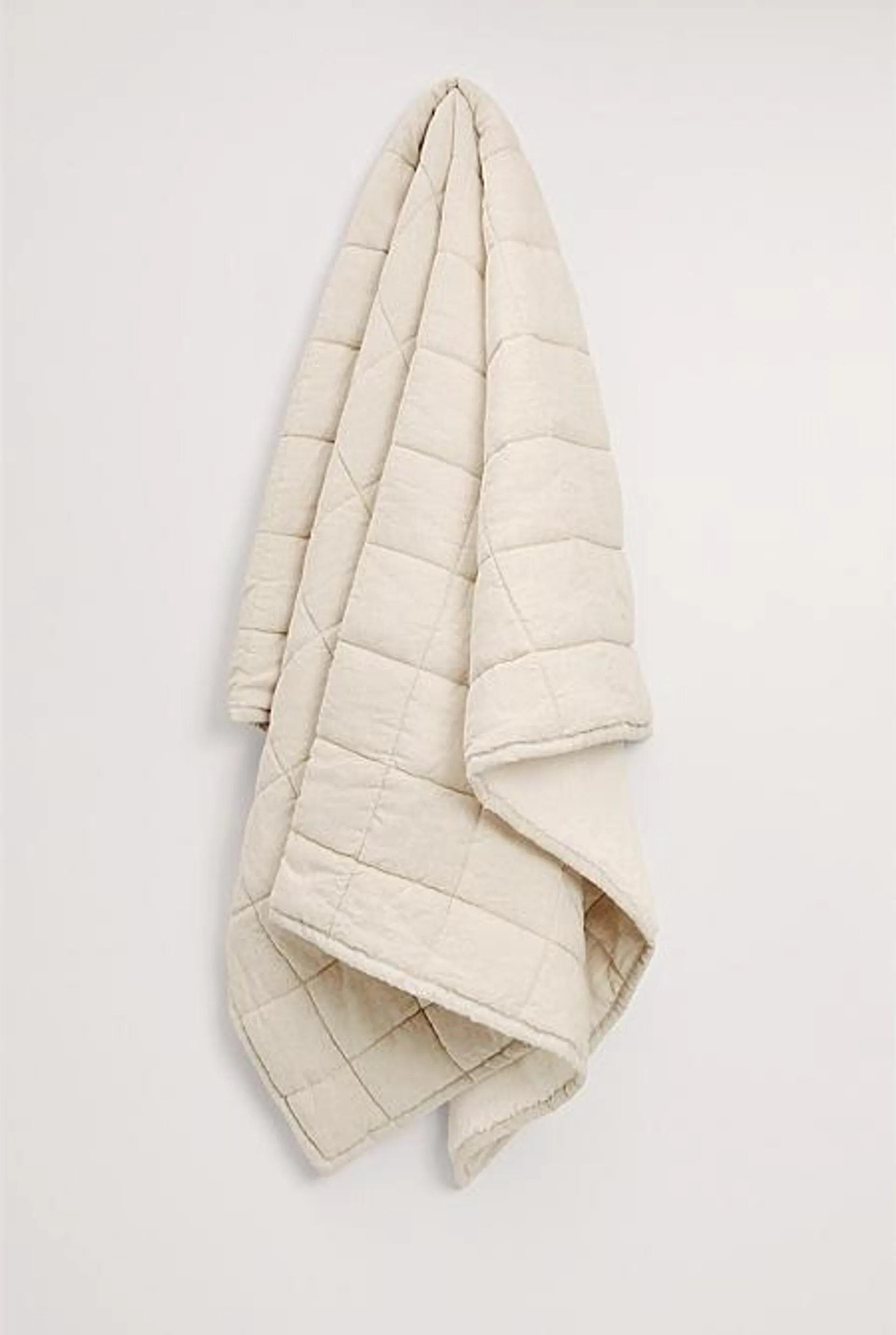 Sarra Sherpa Throw