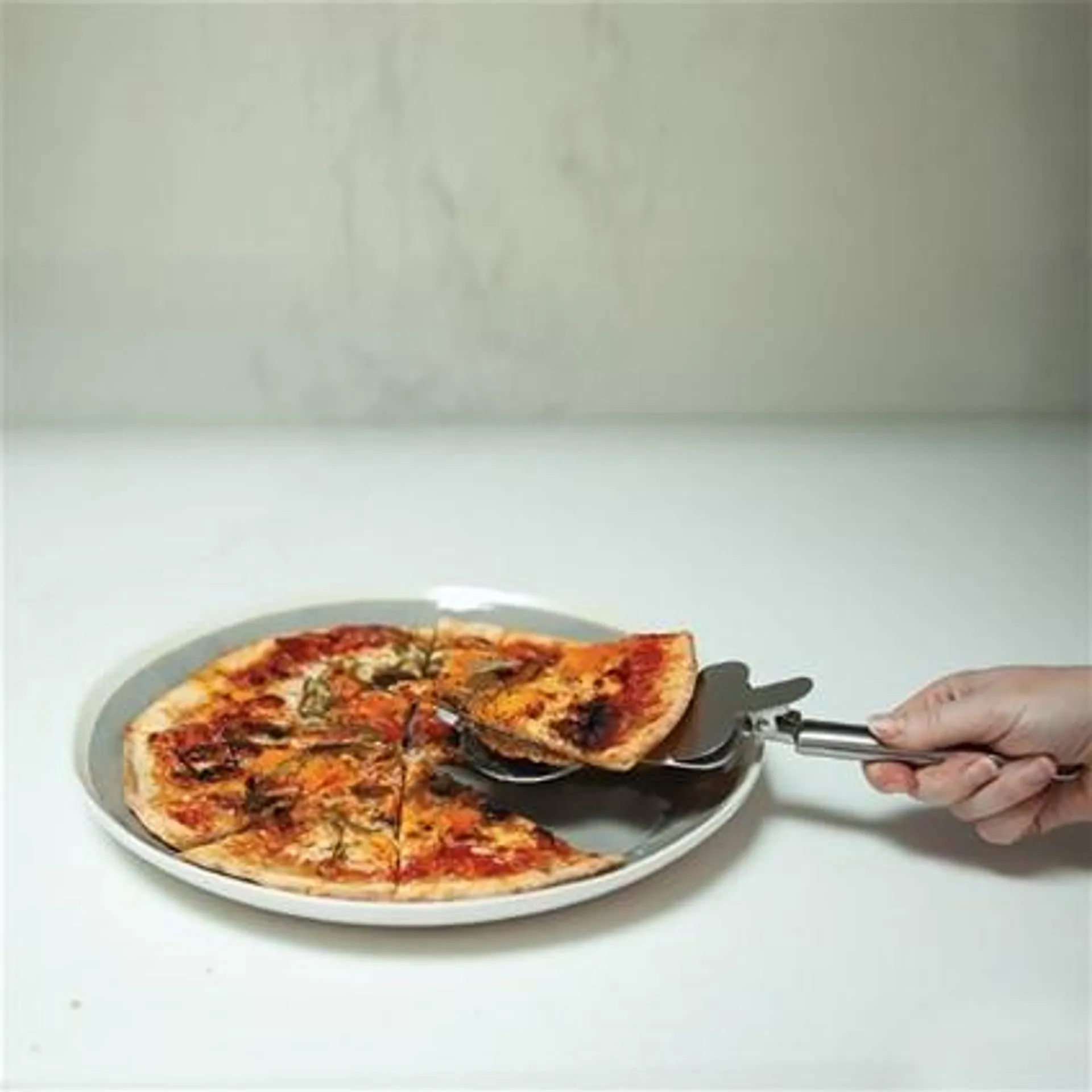 Pizza Cutter and Server