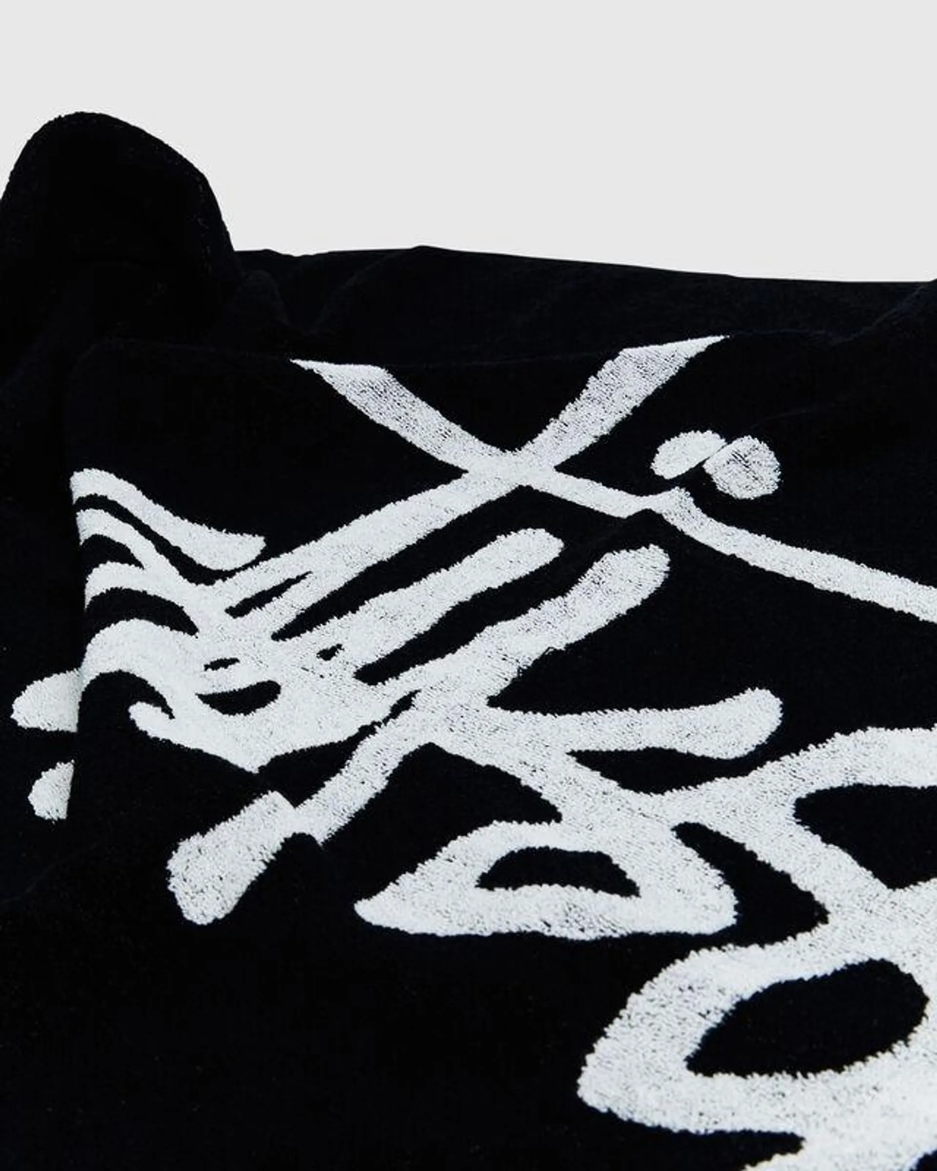 Graffiti Jacquard Towel Black