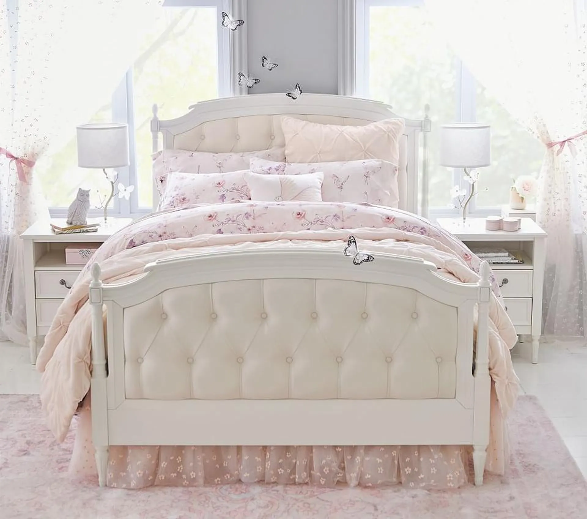 Blythe Upholstered Bed