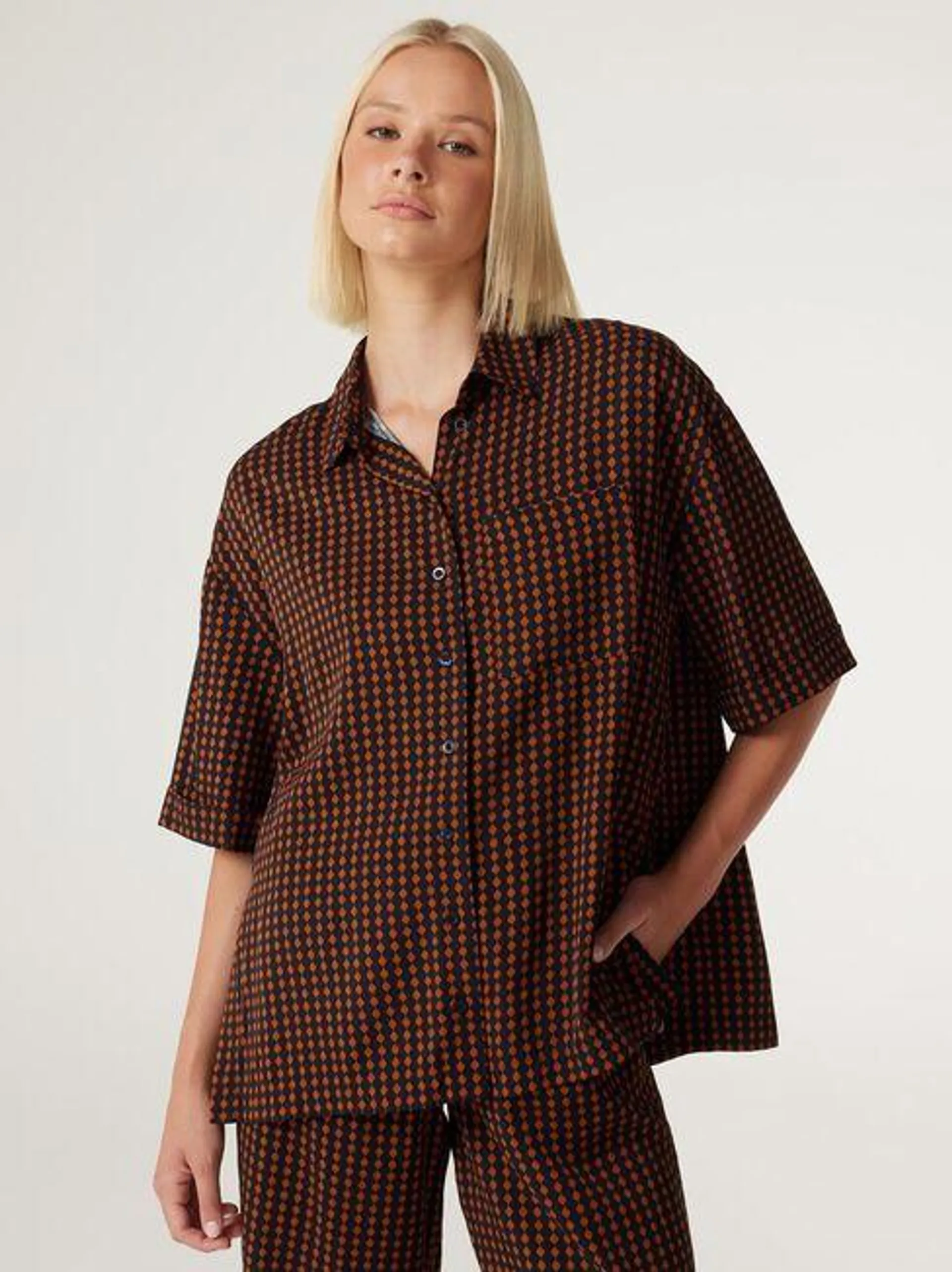 Vessna Relaxed Shirt