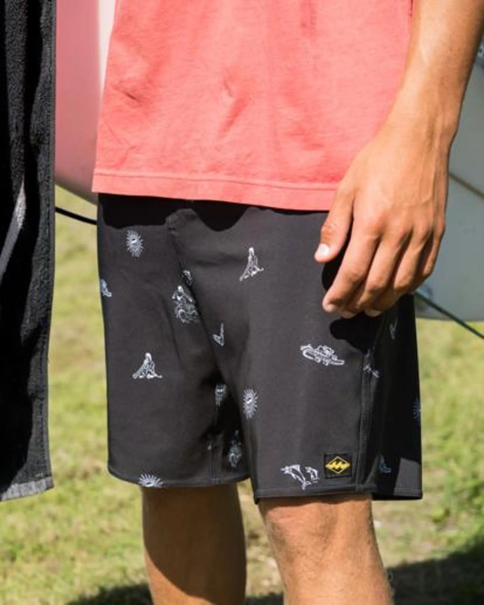 Destination Lo Tide Boardshorts