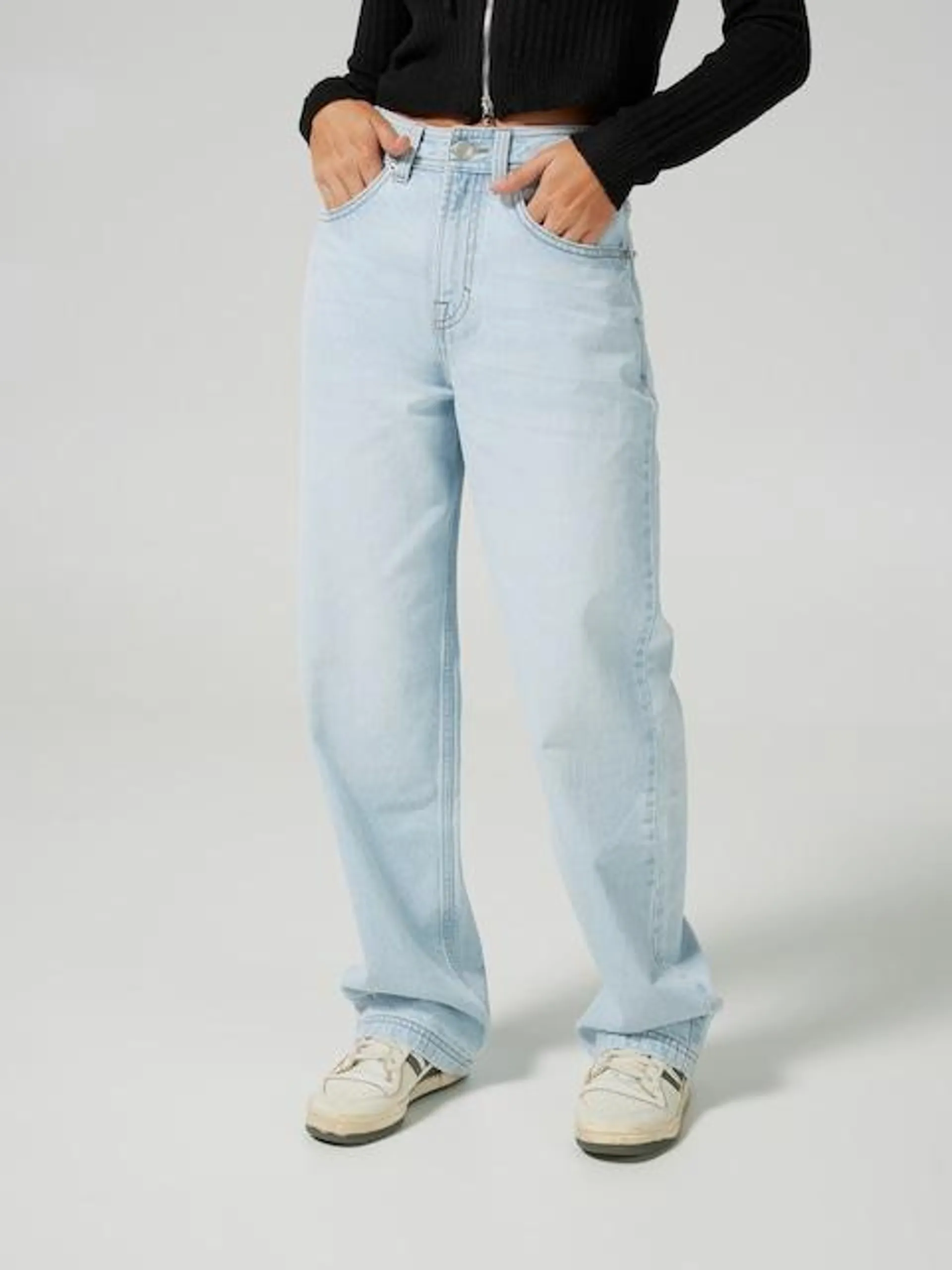 Blake Baggy Straight Jean