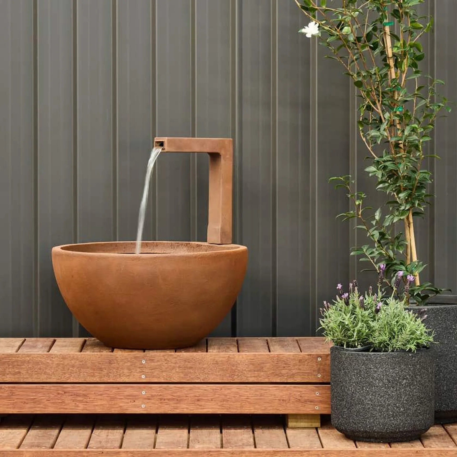 Northcote Pottery Patio Pond Iron Rust Small