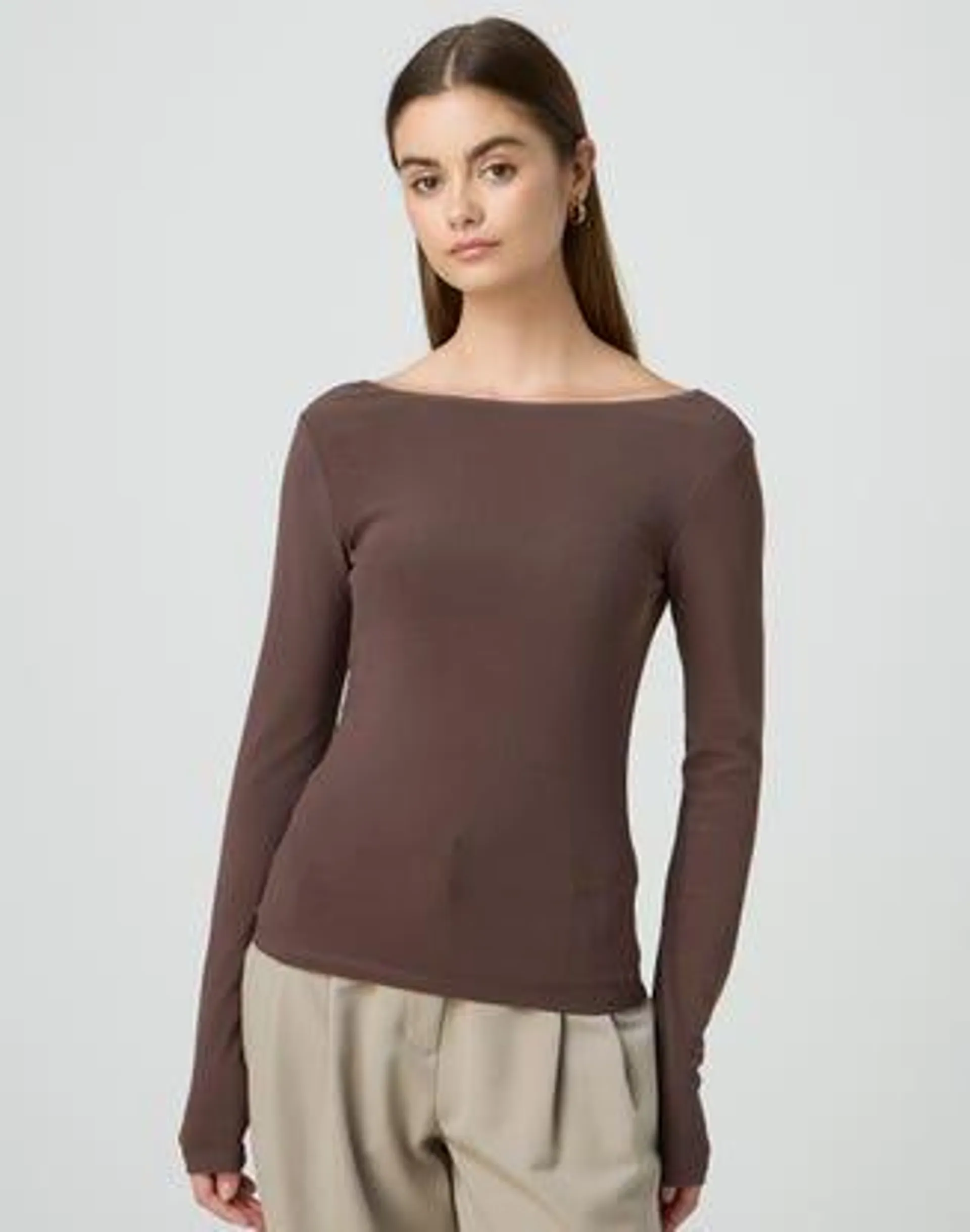 Drape Low Back Long Sleeve Top