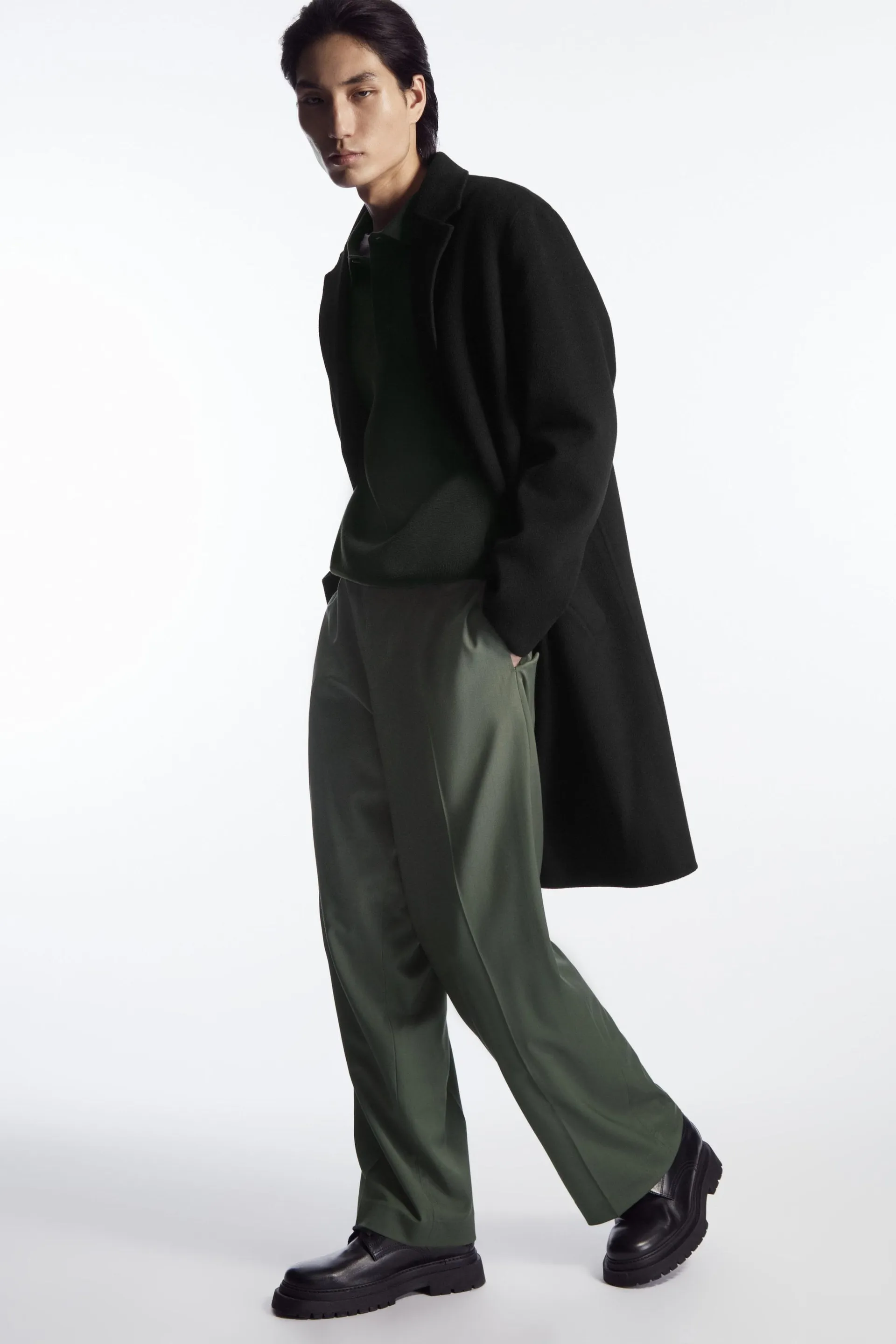 STRAIGHT-LEG RELAXED WOOL PANTS