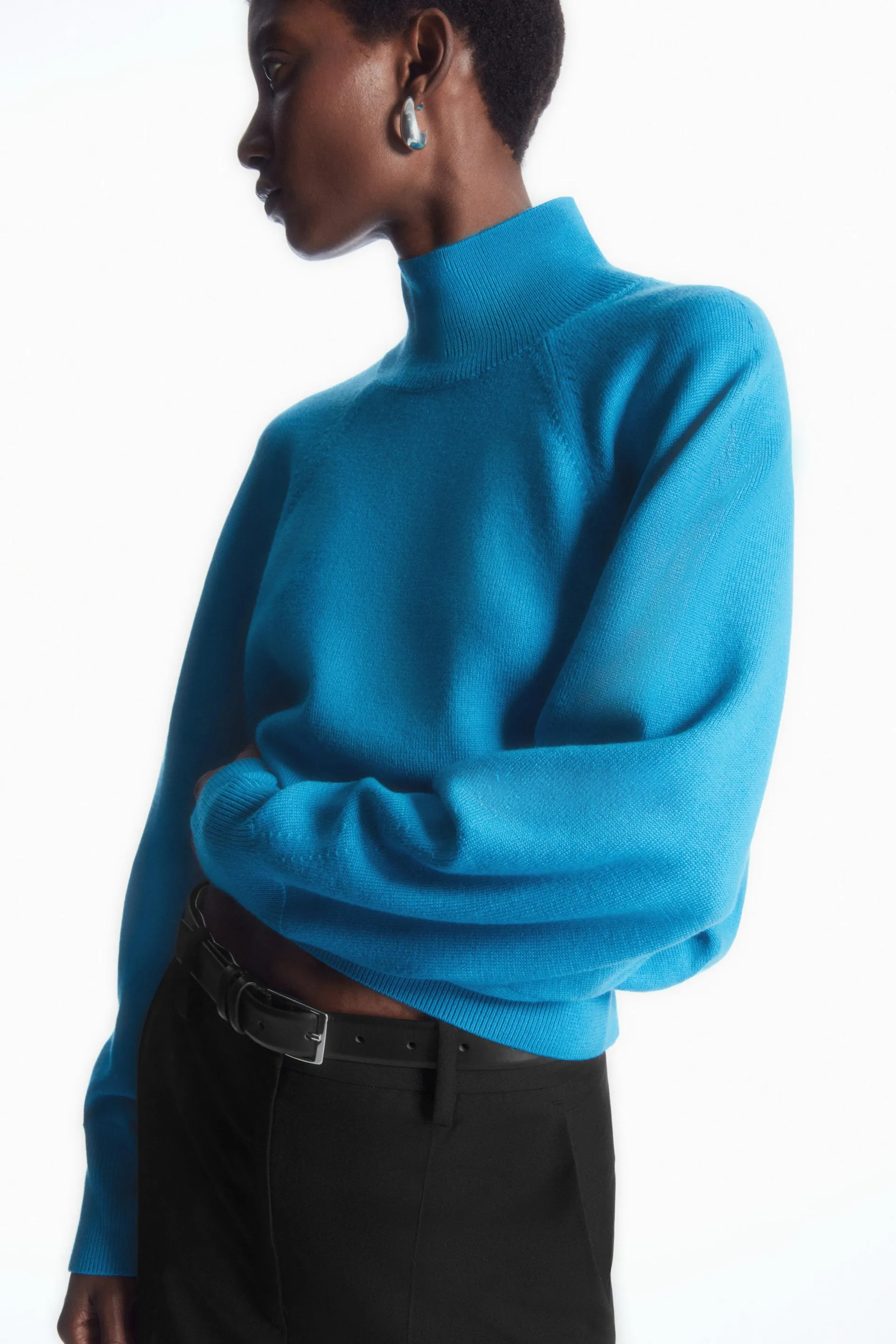 BATWING-SLEEVE MERINO WOOL JUMPER