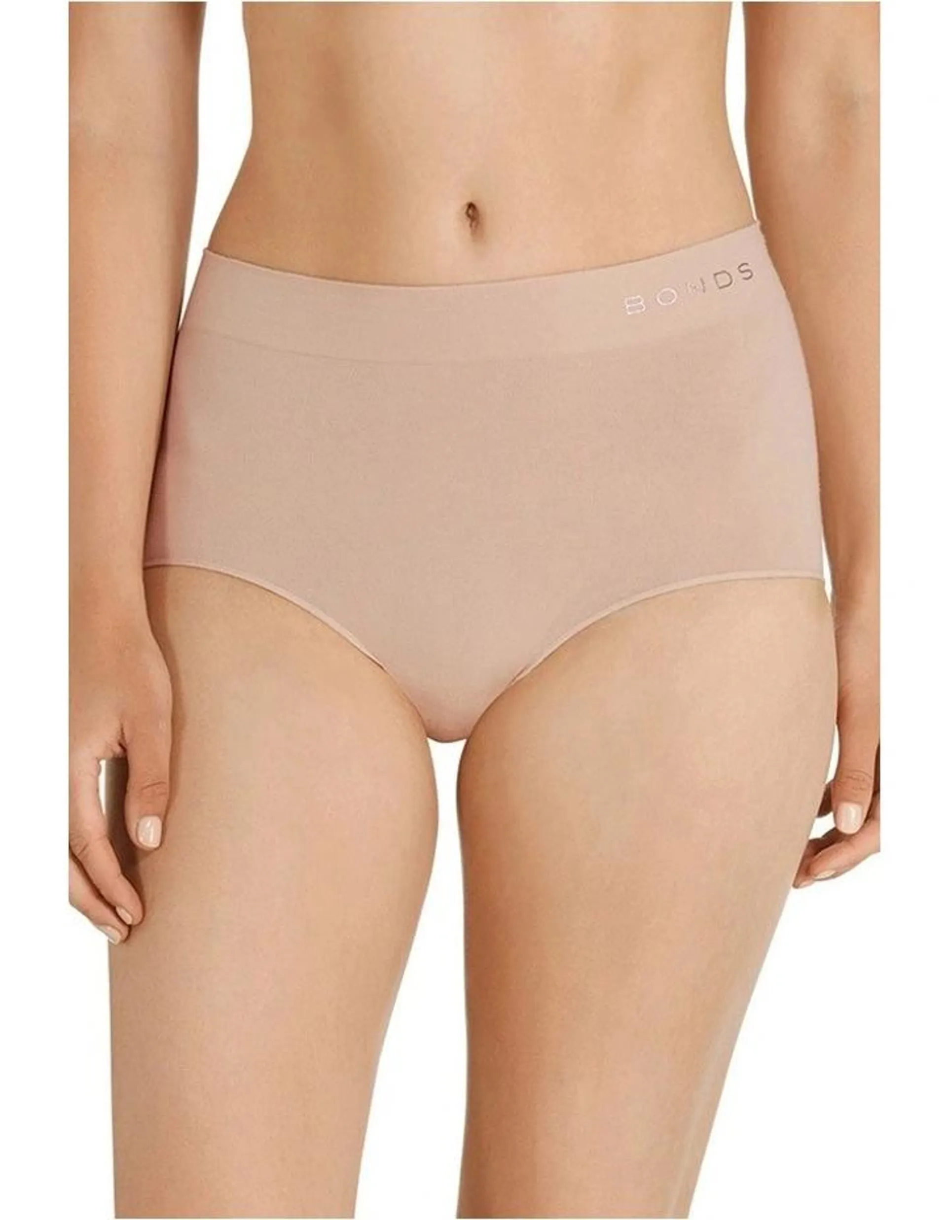 Seamless Full Brief in Beige