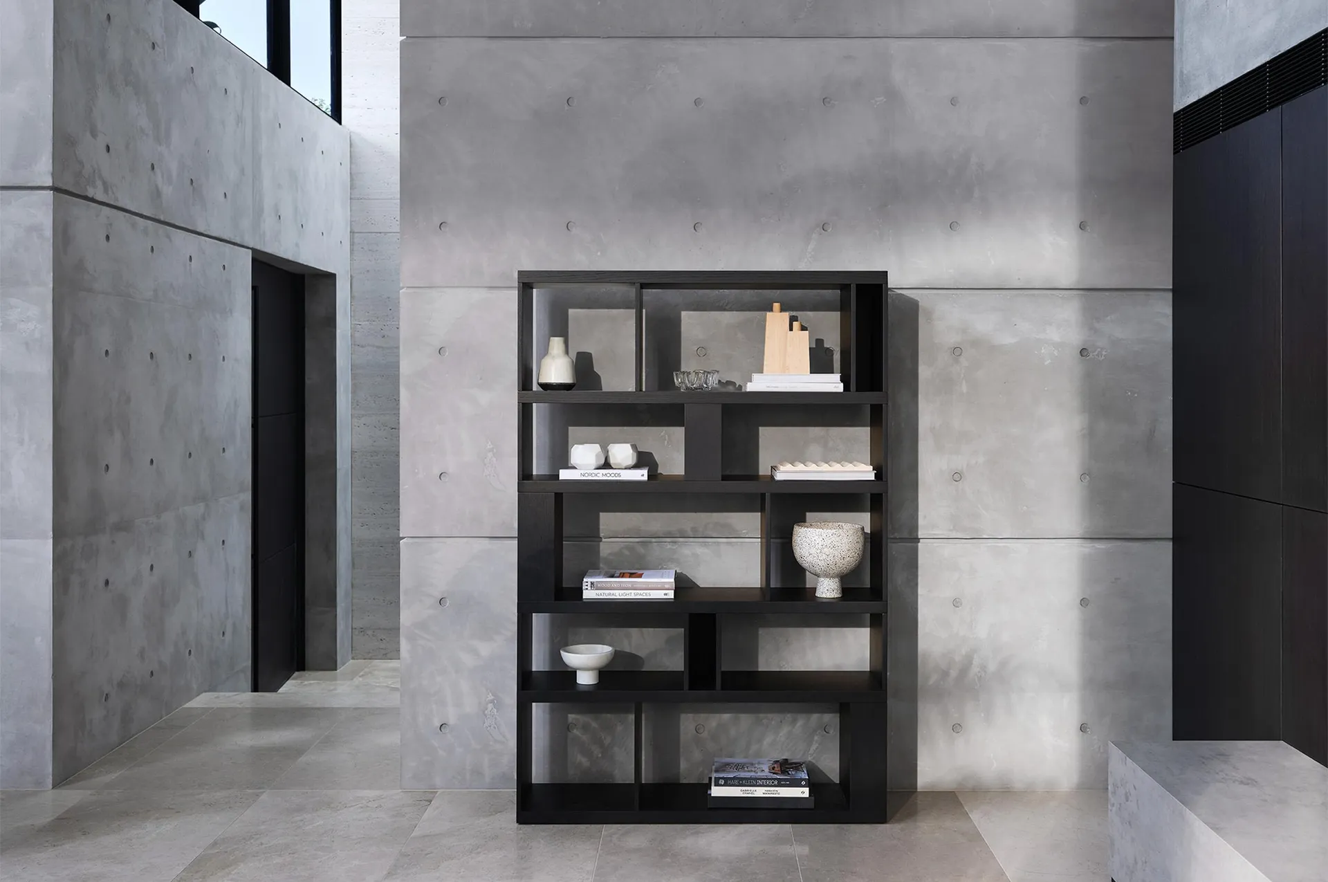 Amondo Bookcase