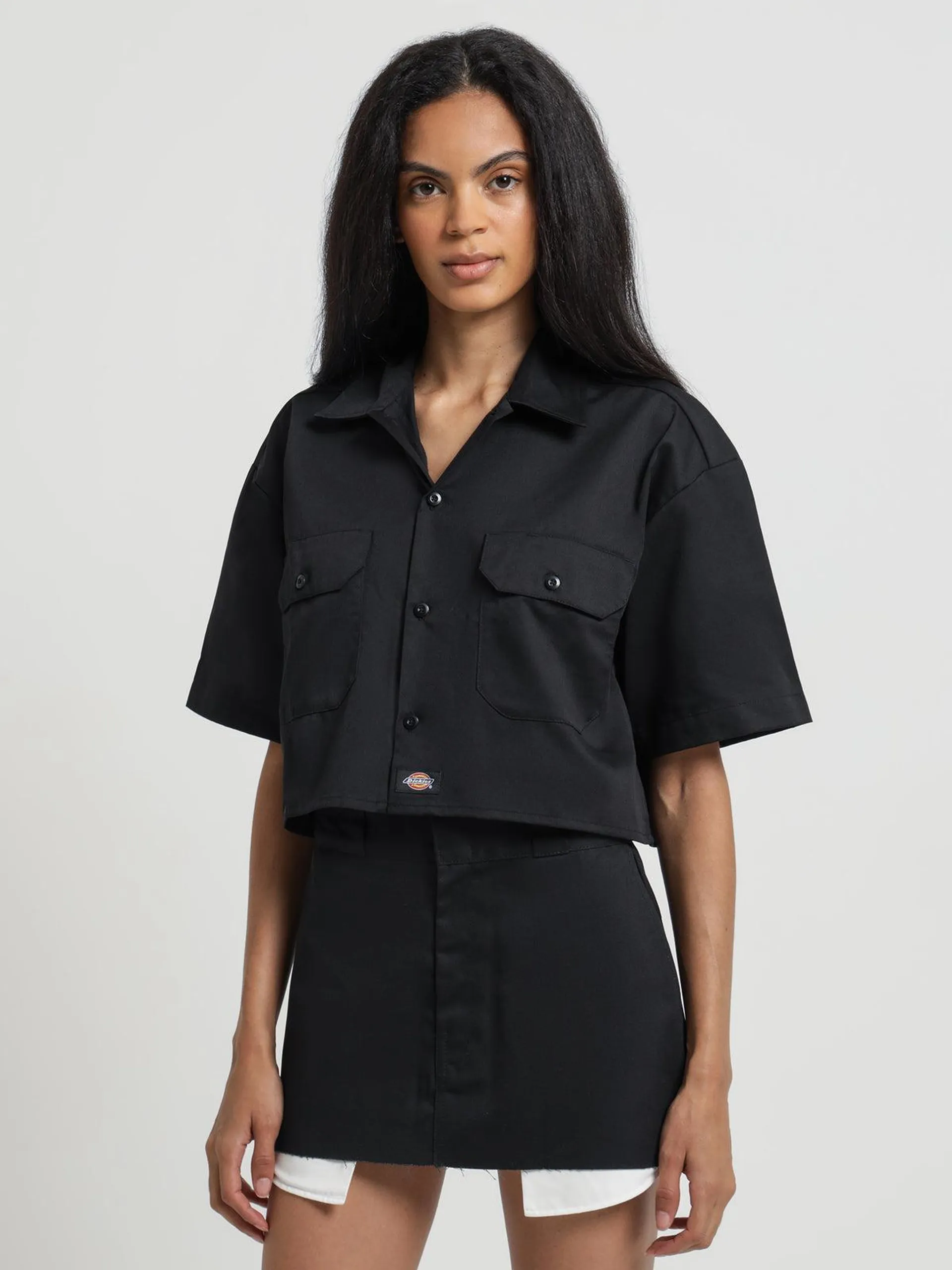 1574 Cropped Shirt in Black