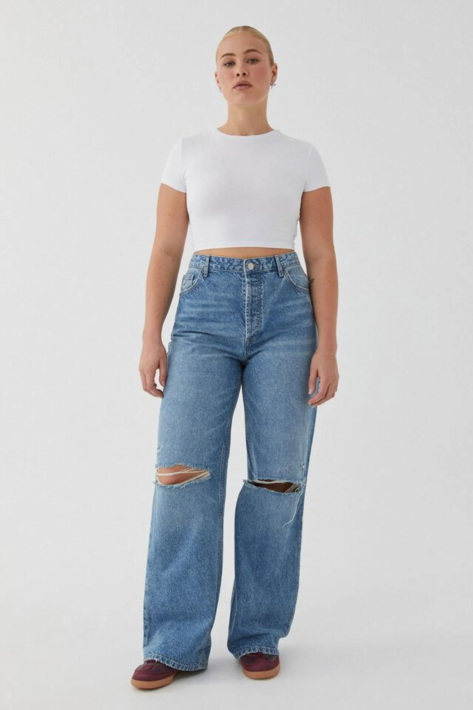 High Rise Wide Jean