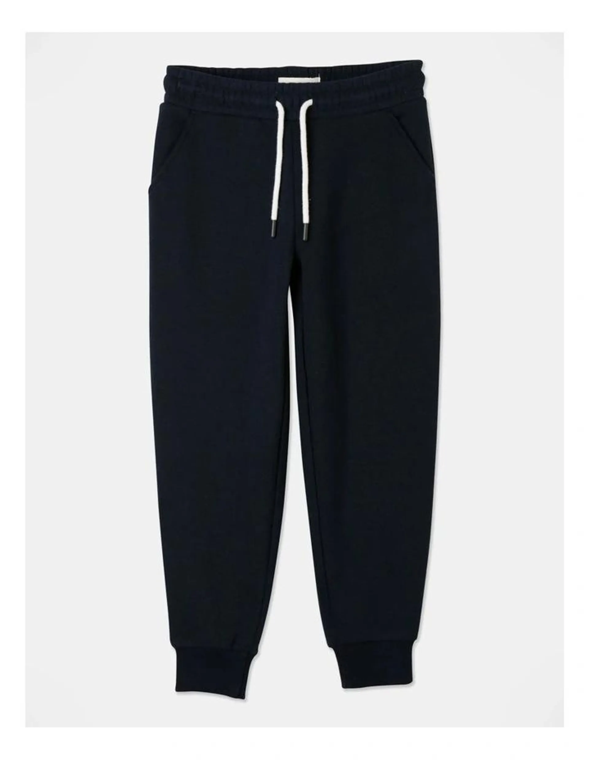 Essentials Trackpant in Navy