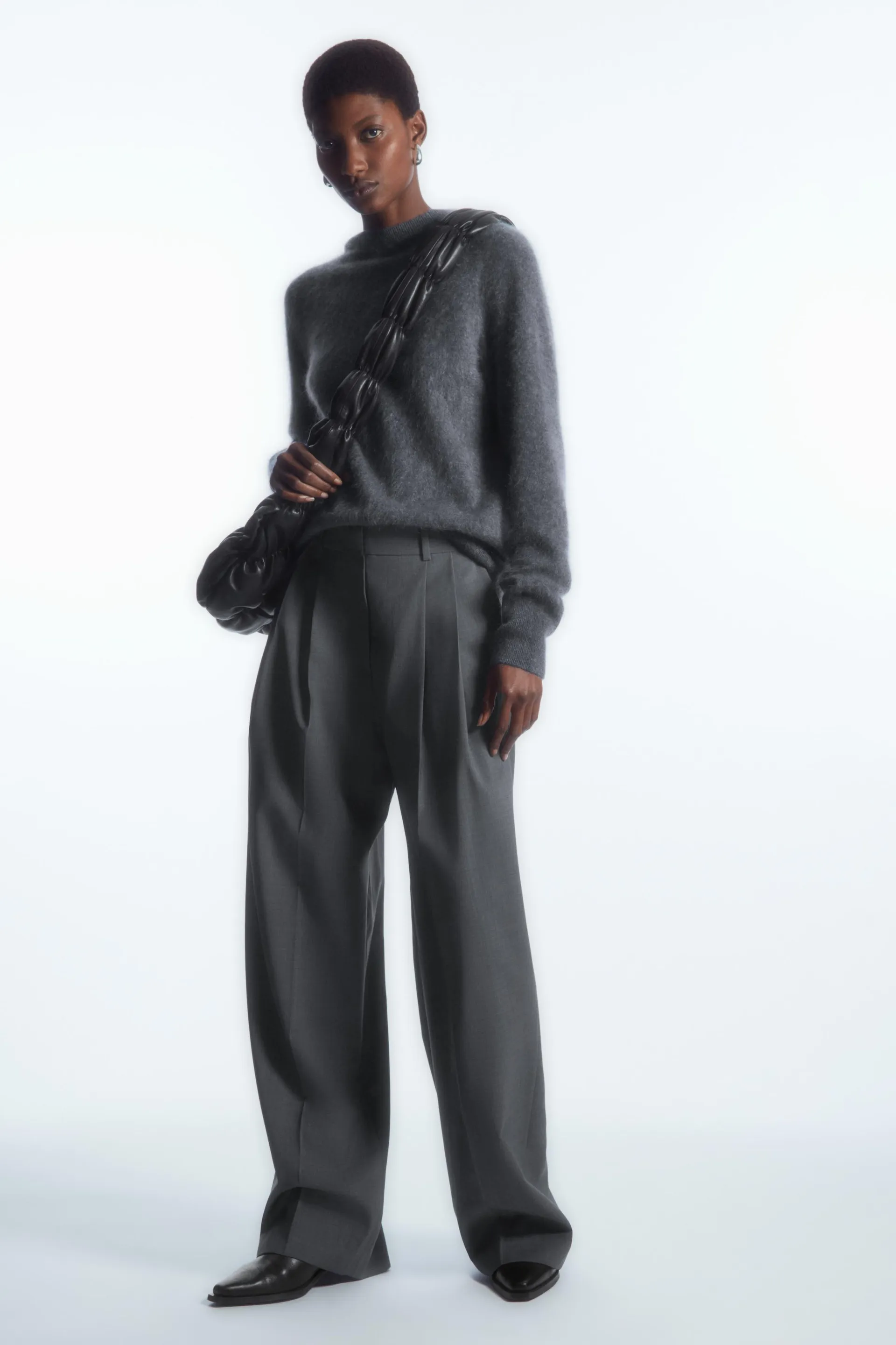 WIDE-LEG TAILORED WOOL PANTS