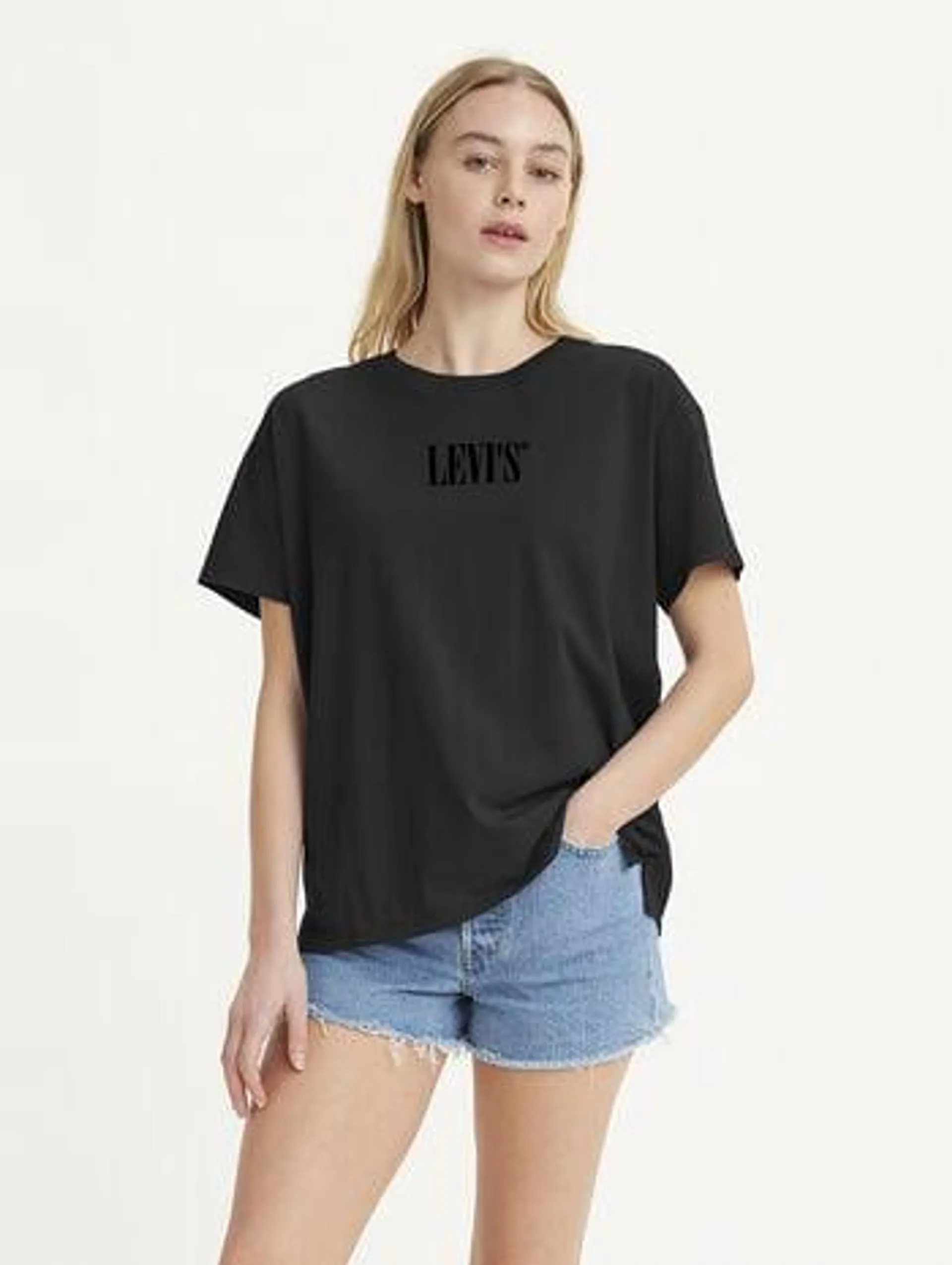 Levi's® Women's Short-Sleeve Graphic Boyfriend T-Shirt