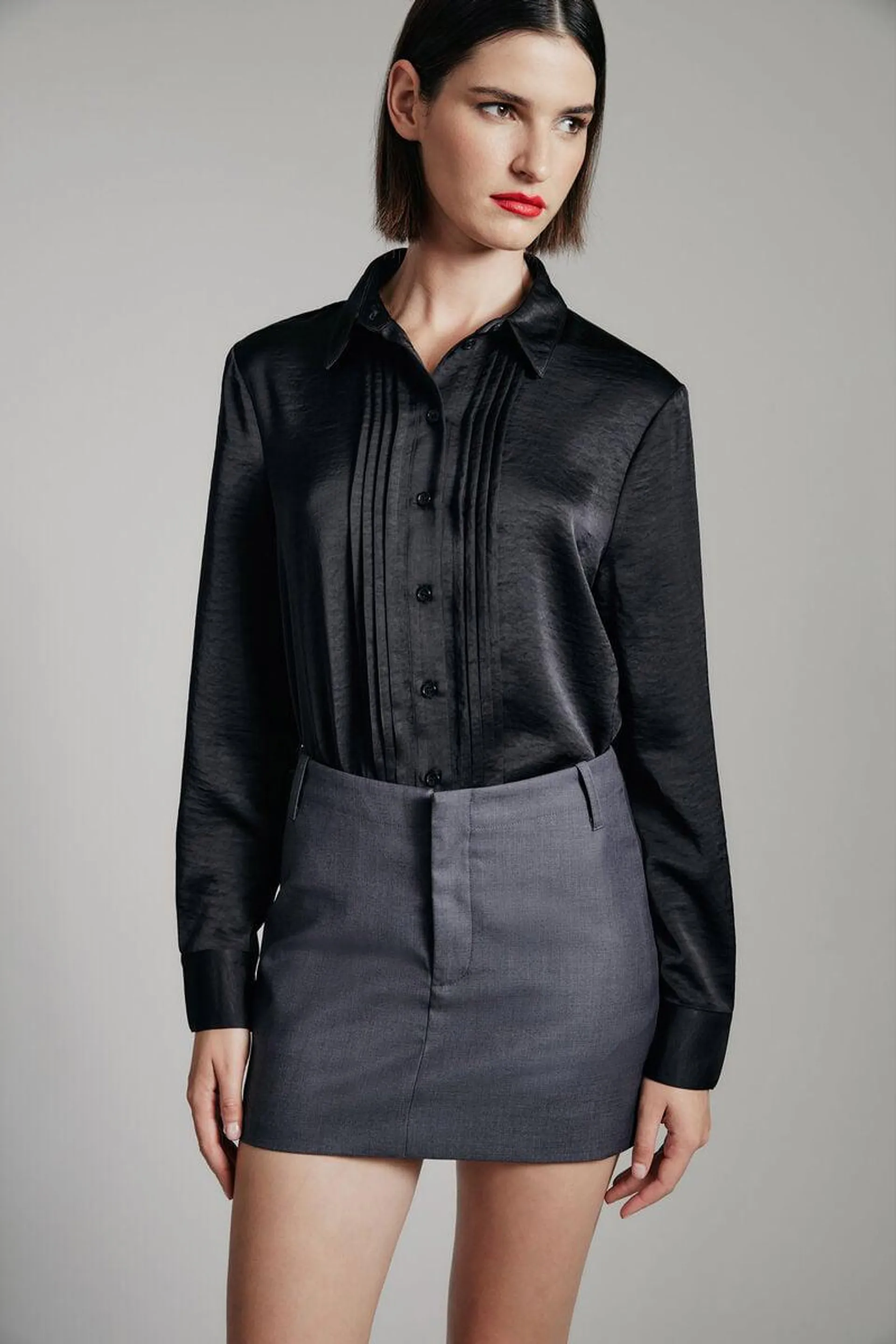 dinah pintuck satin shirt in black