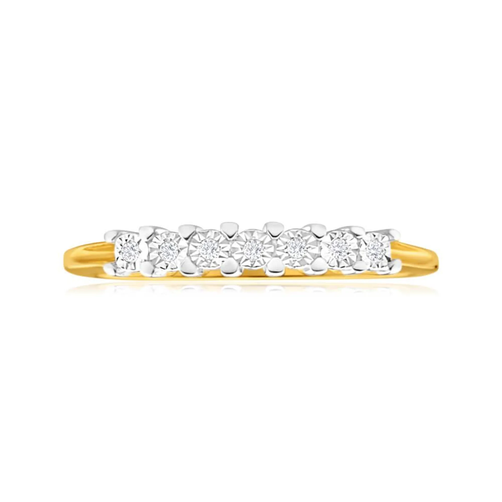 9ct Yellow Gold Diamond Ring Set With 7 Stunning Diamonds