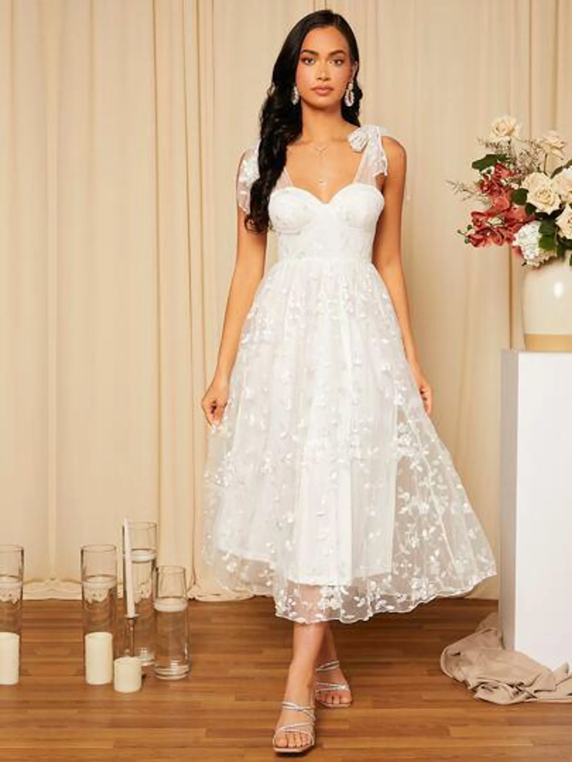 SHEIN Belle Floral Embroidery Tie Shoulder Bustier Schiffy Wedding Dress