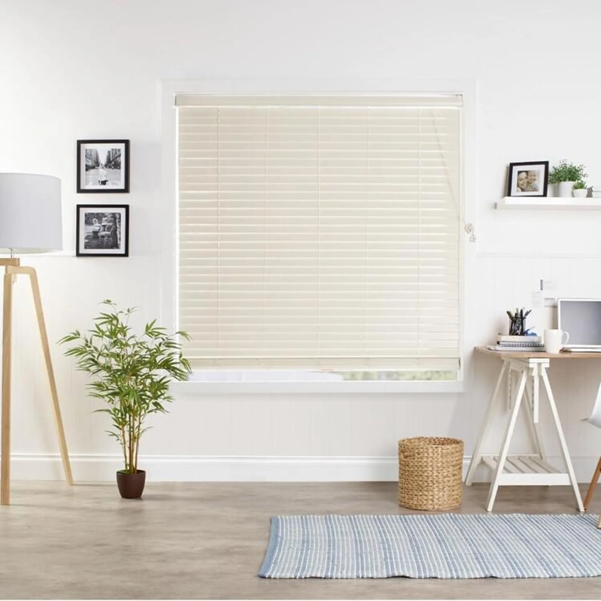 Windowshade 50 mm Alabaster Faux Wood Venetian Blind Alabaster