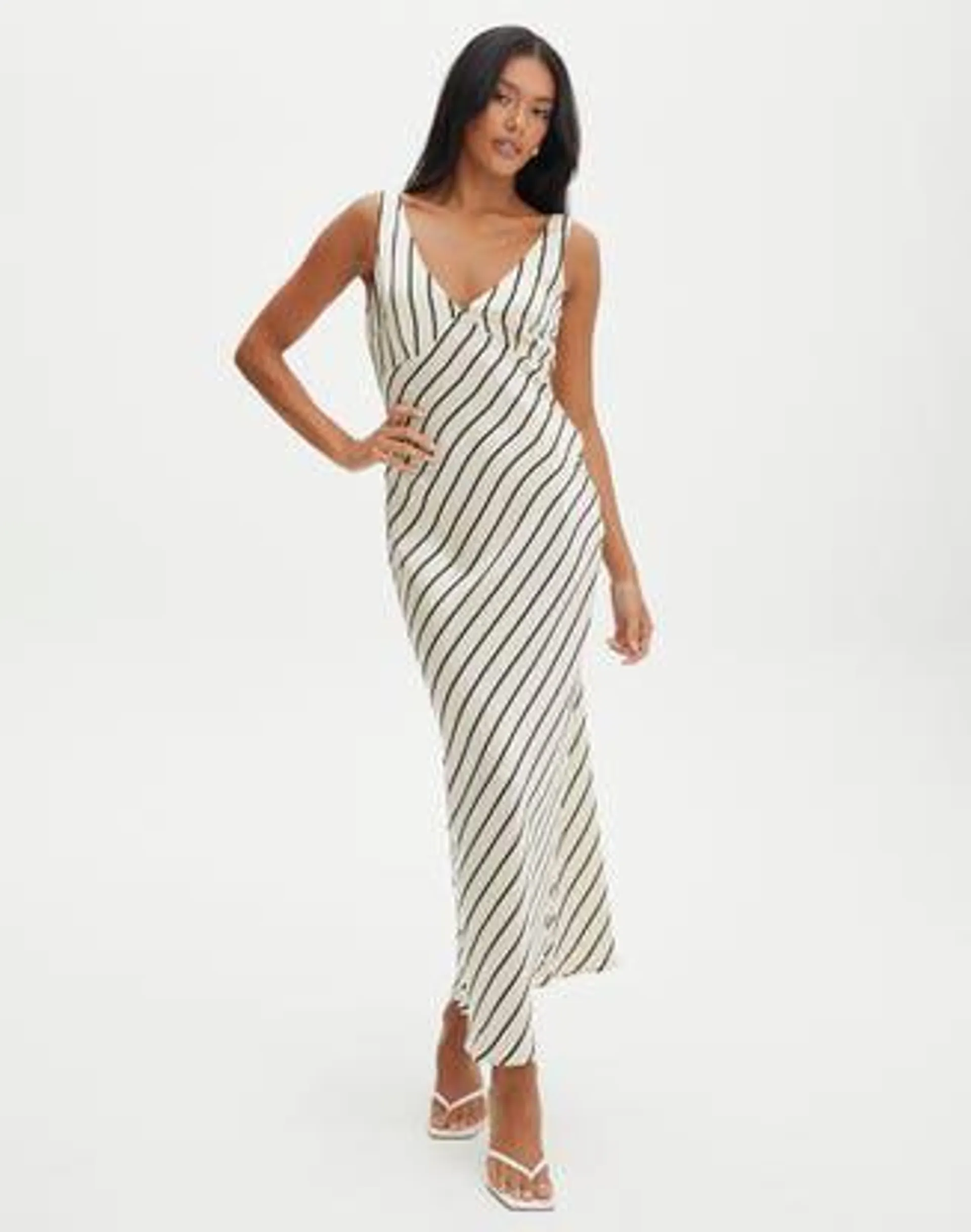 Printed V Neck Maxi Dress