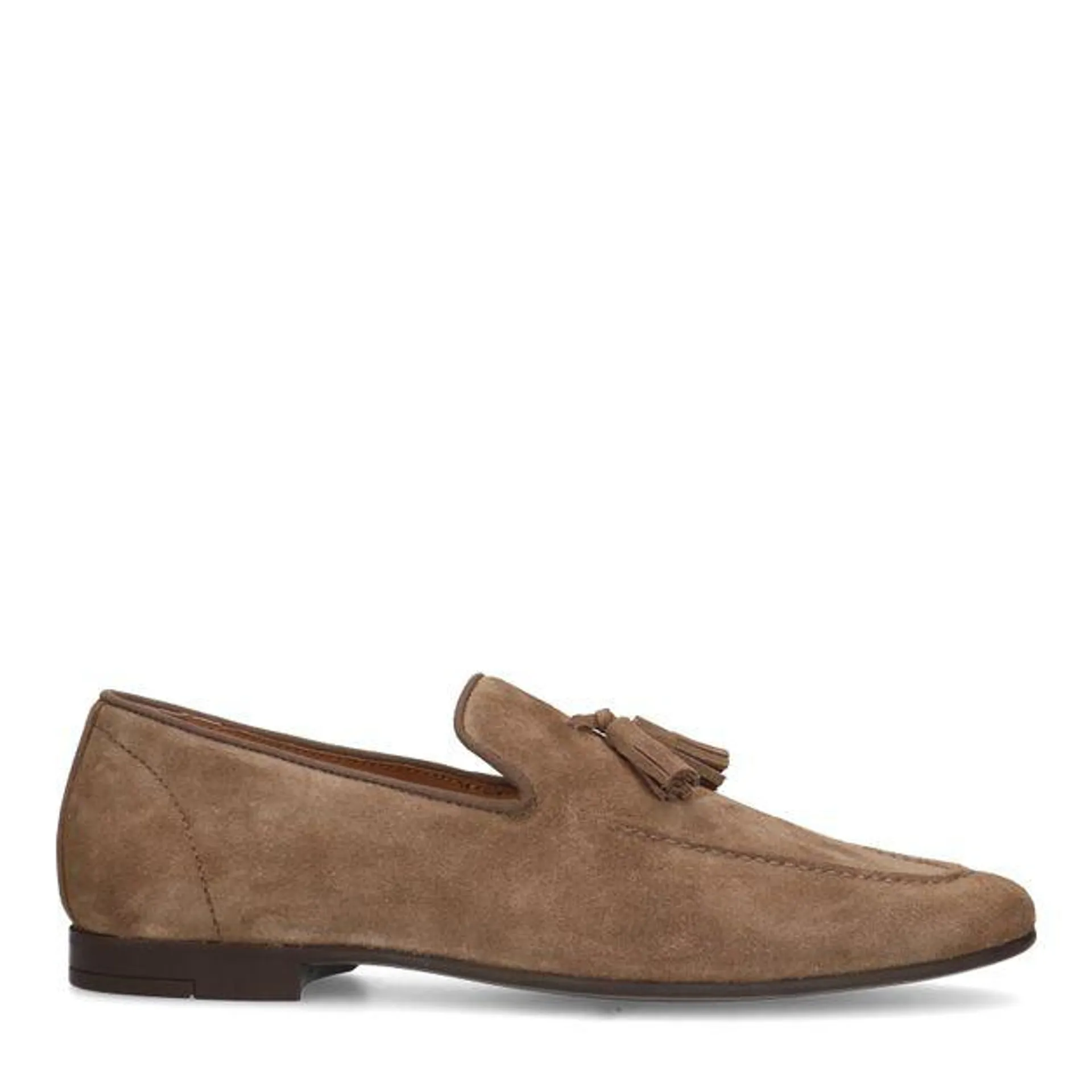 Taupe suède loafers met kwastjes