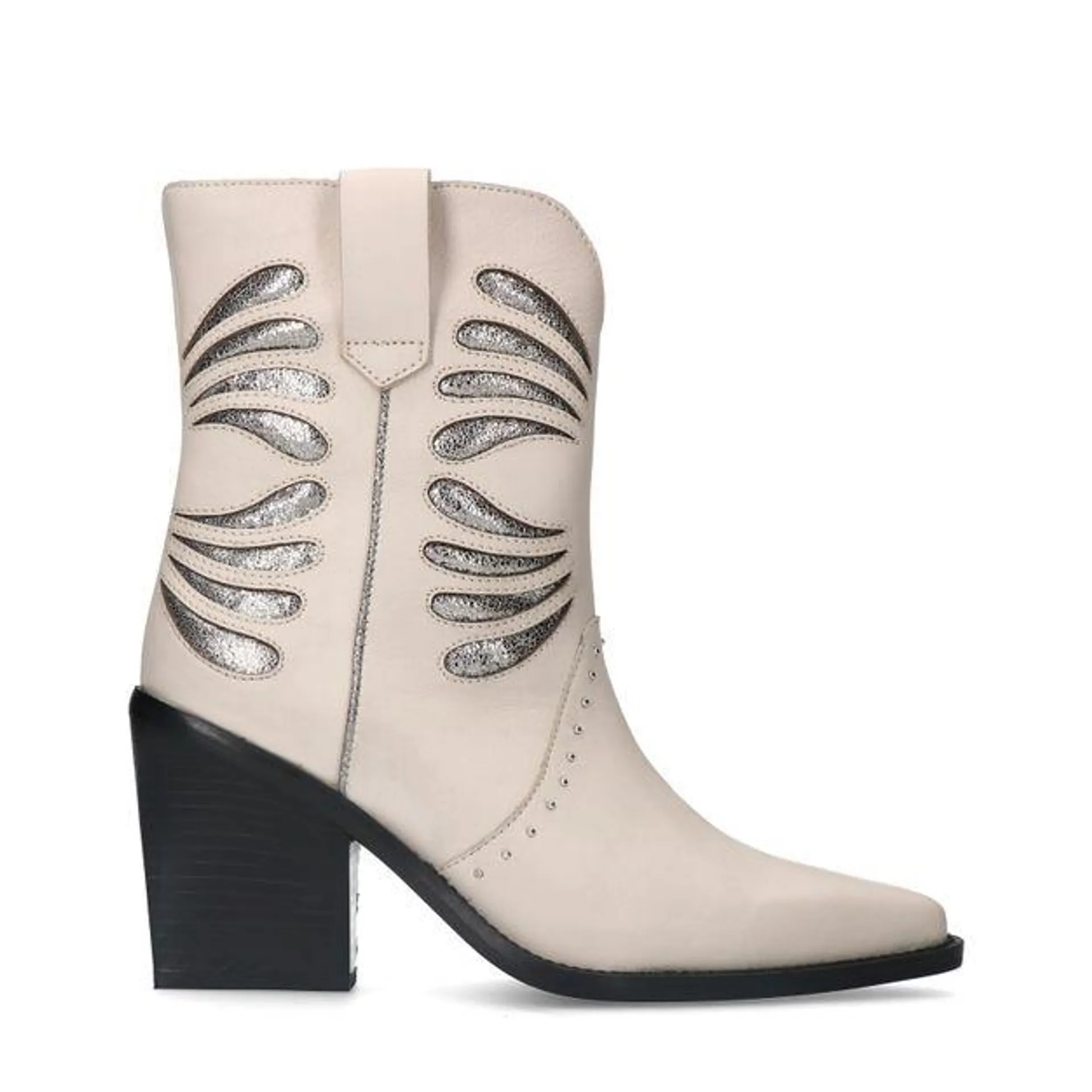 Off white leren cowboy laarsjes met zilveren details