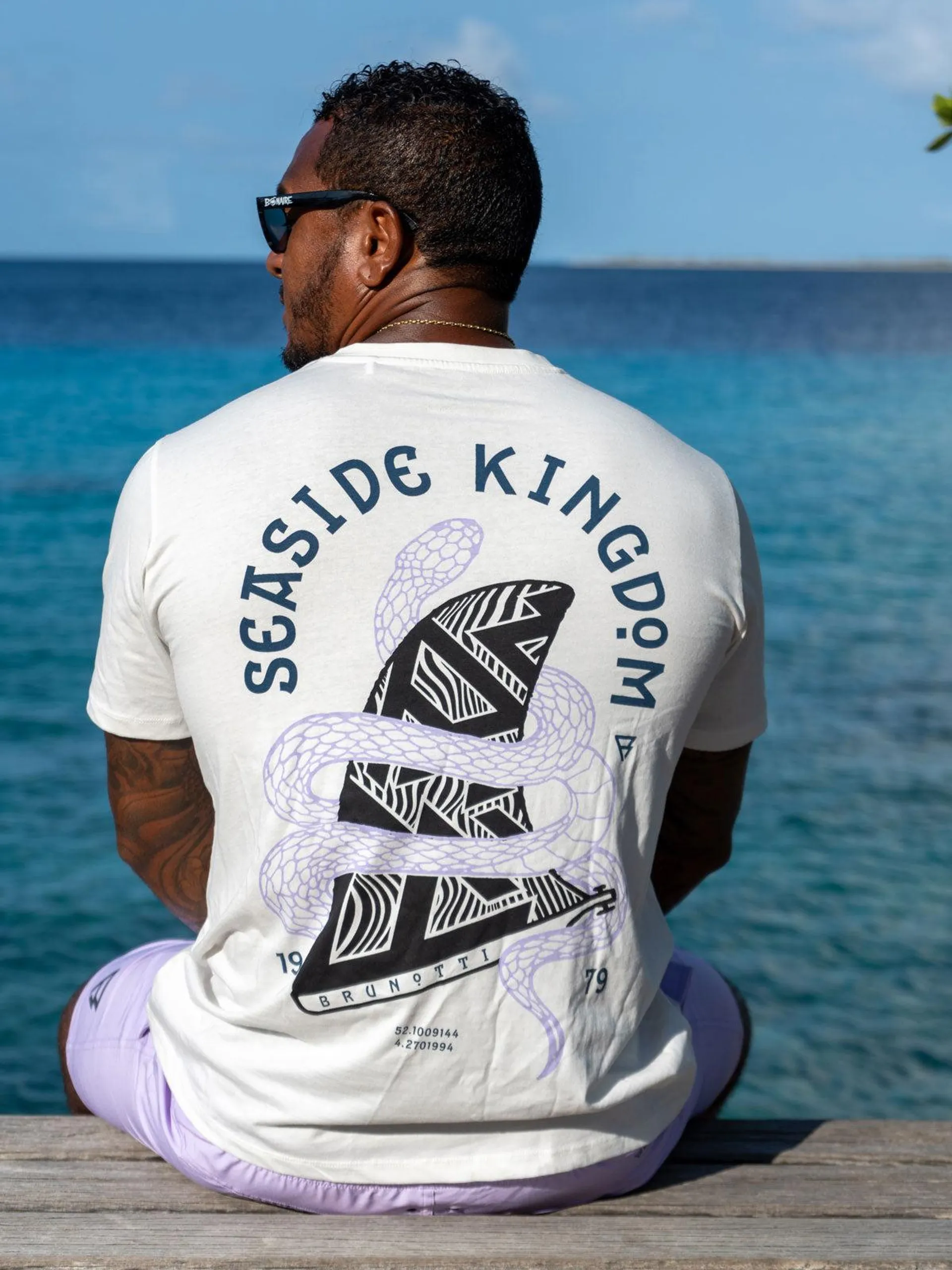 Kingfin Men T-shirt | Off-White