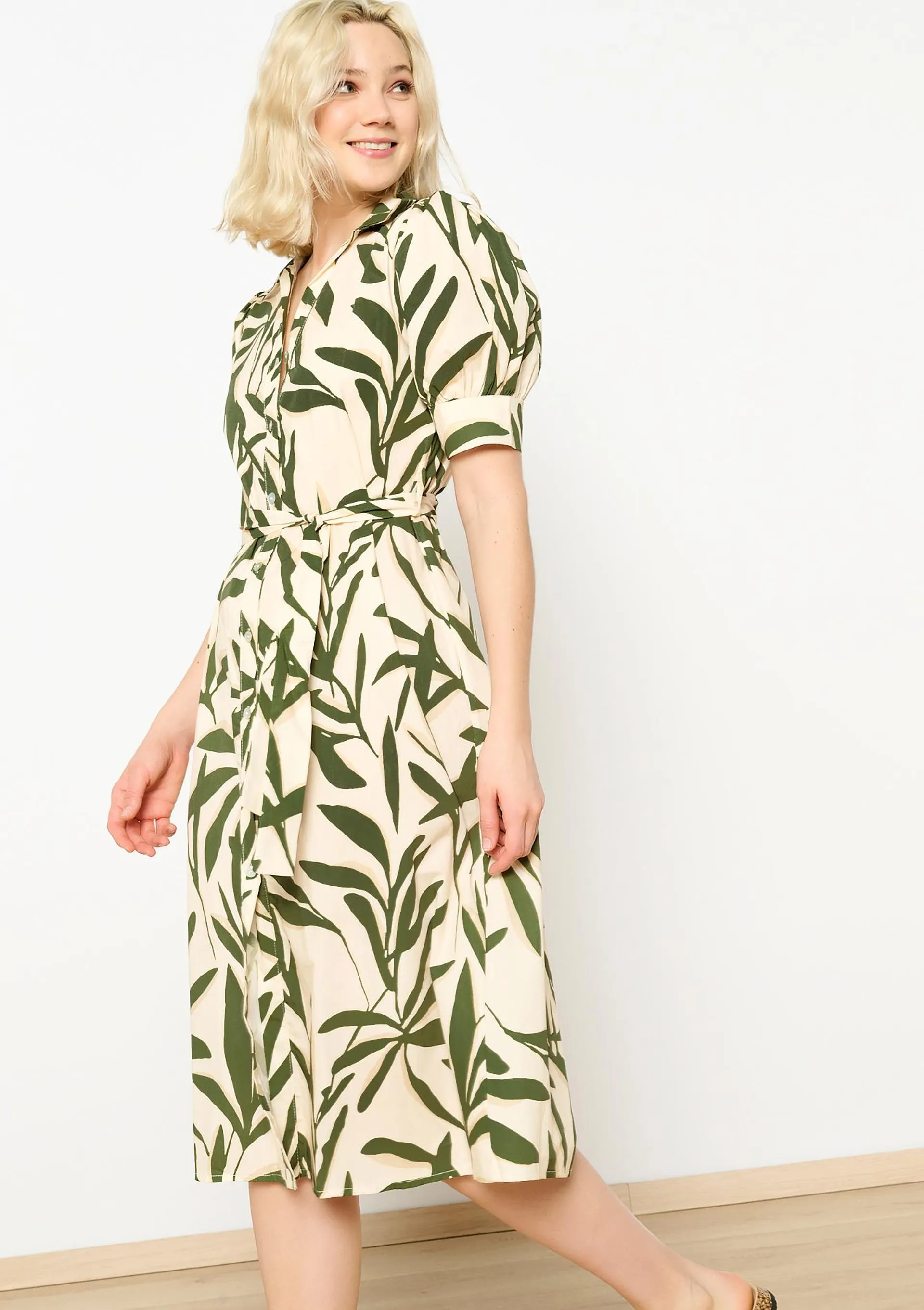 Poplin shirt dress with leaf print