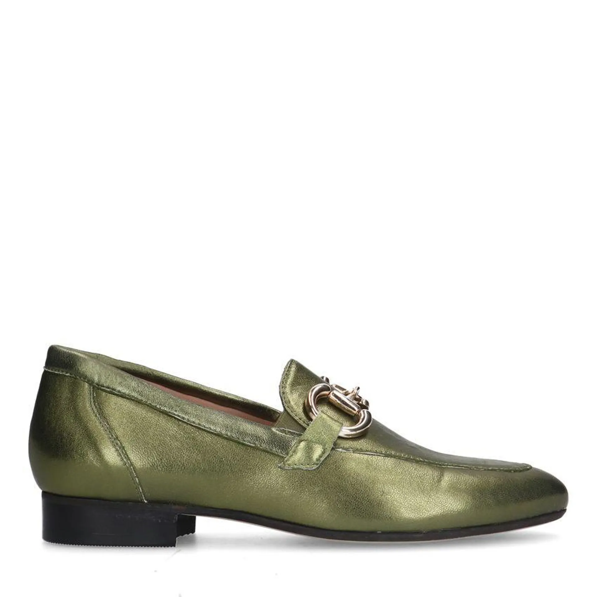 Groene leren loafers met goudkleurig detail