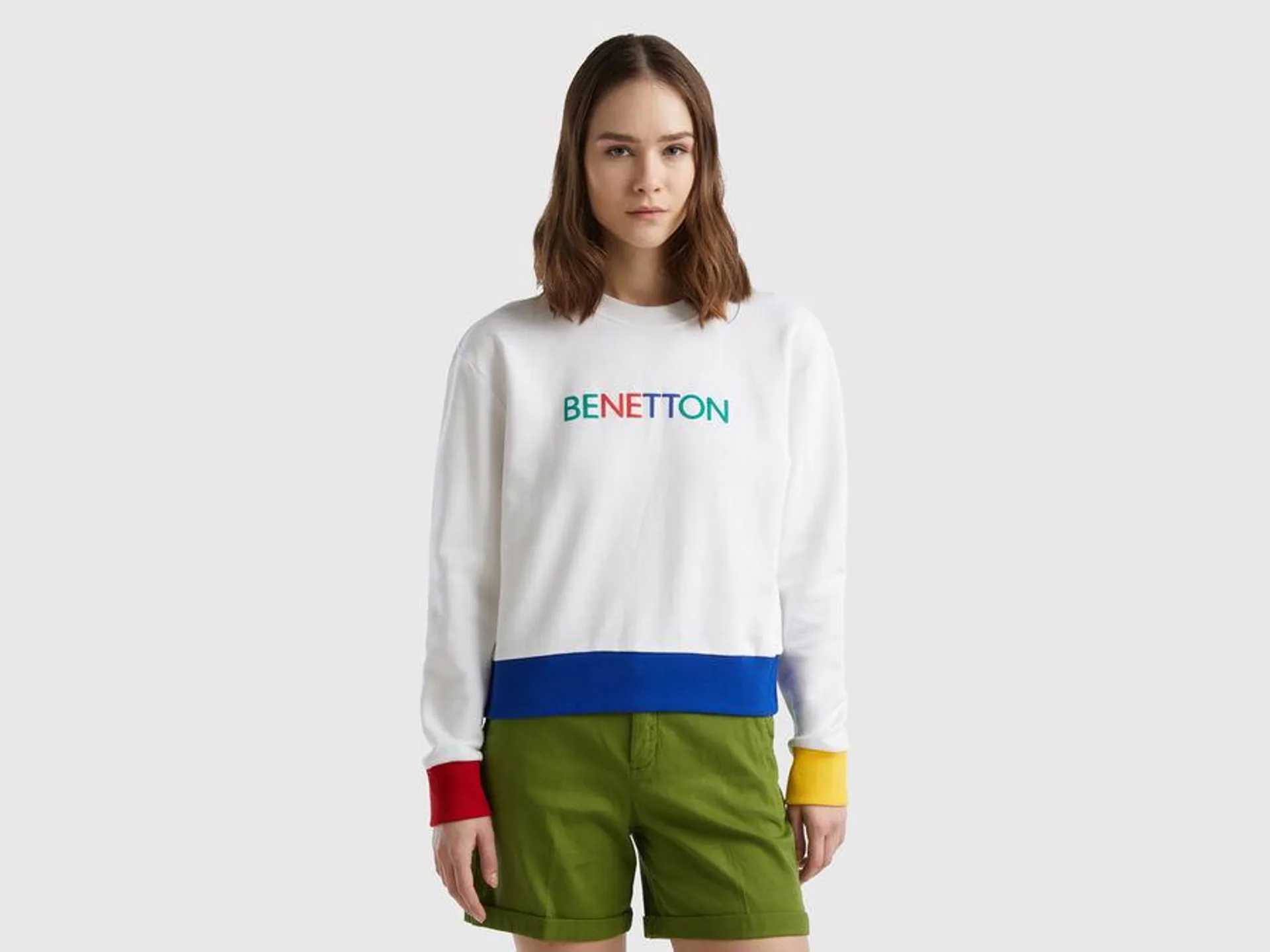 100% cotton sweatshirt with logo print