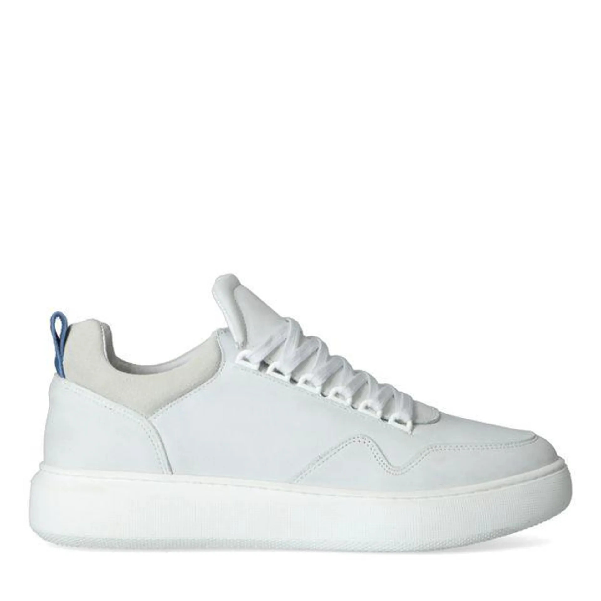 Witte nubuck sneakers met blauw detail