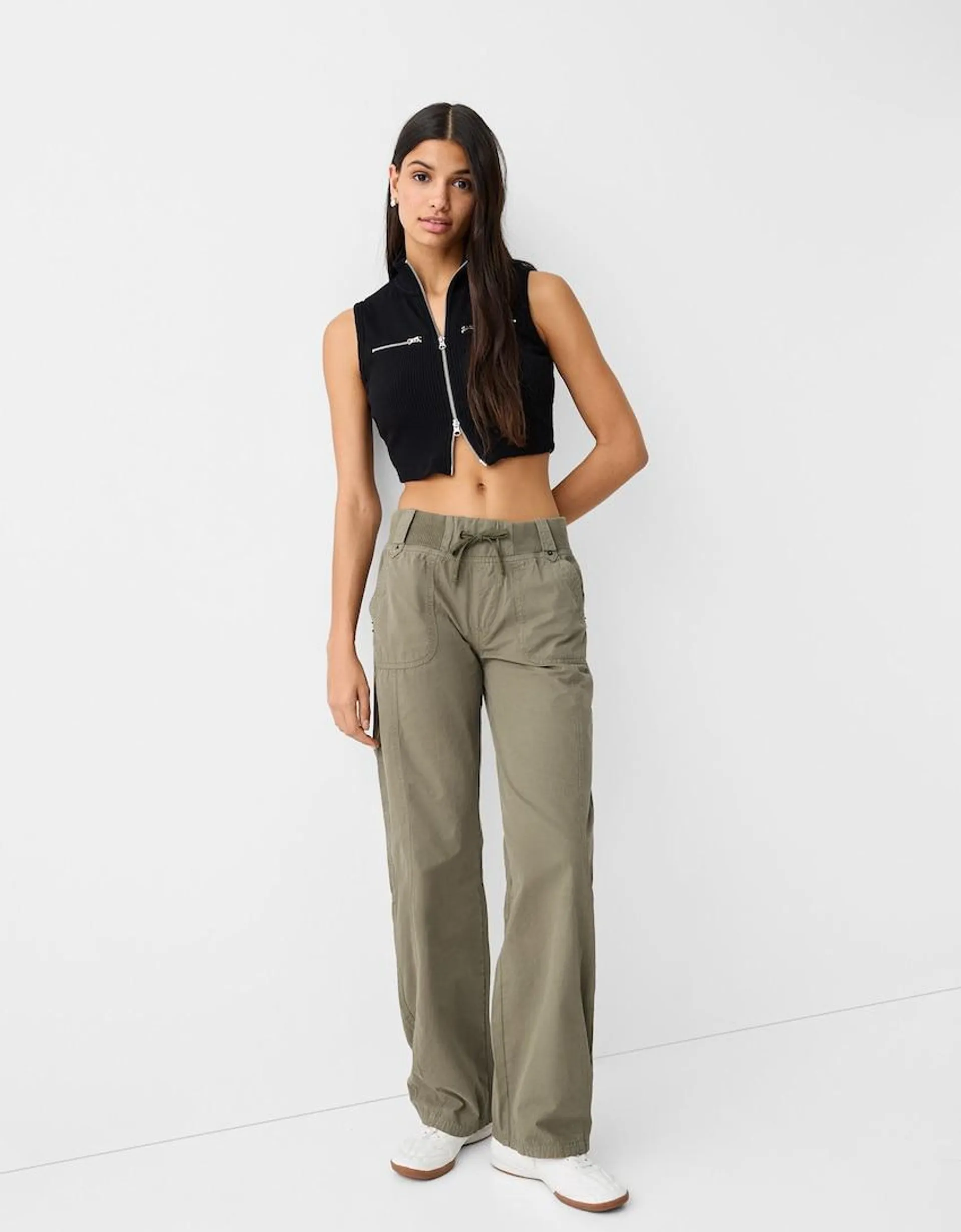 Straight fit cotton trousers with ribbed waist