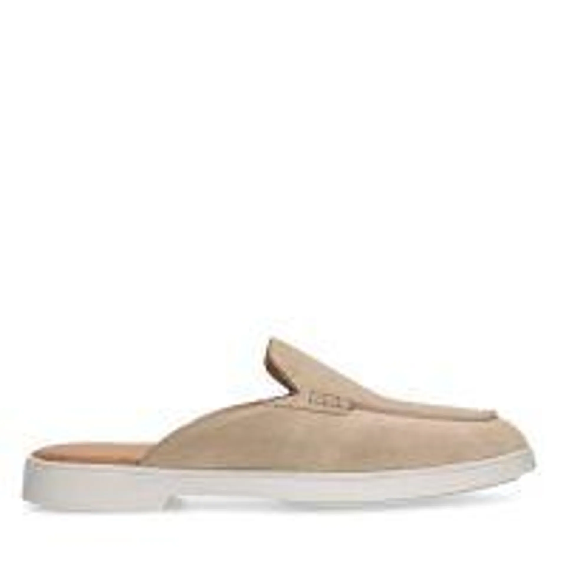 Beige suède slip on loafers