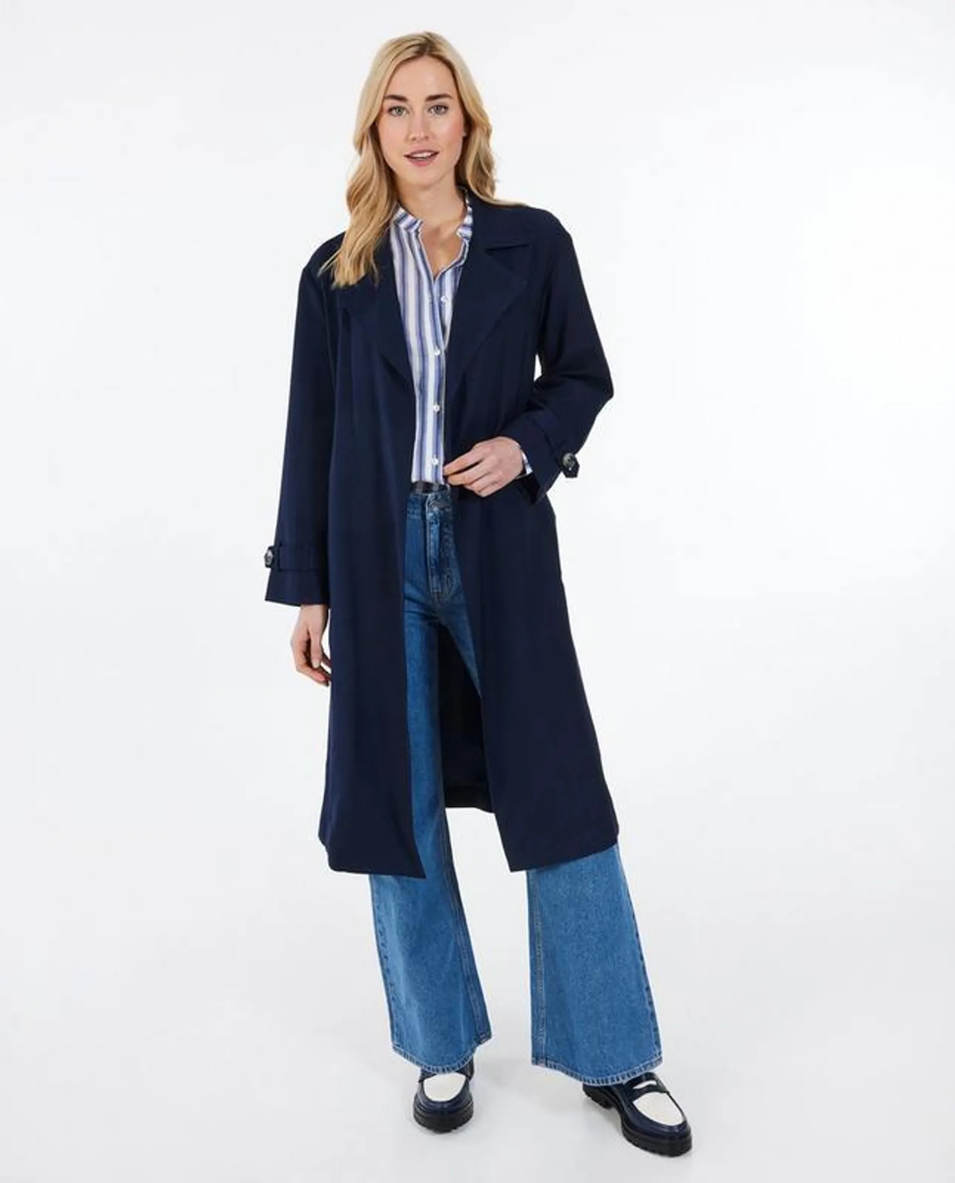 Donkerblauwe trenchcoat