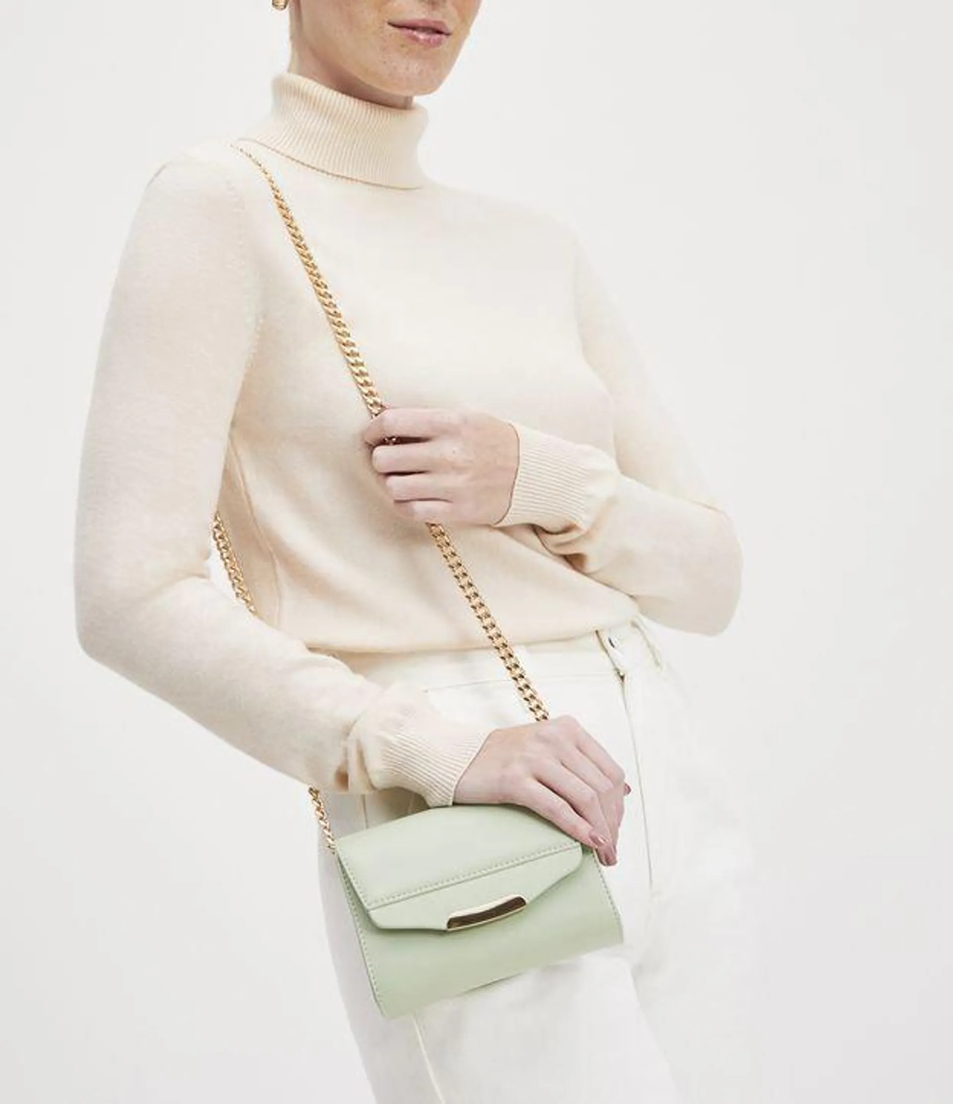 Bolsa Transversal Camera Bag com Alça de Corrente Verde