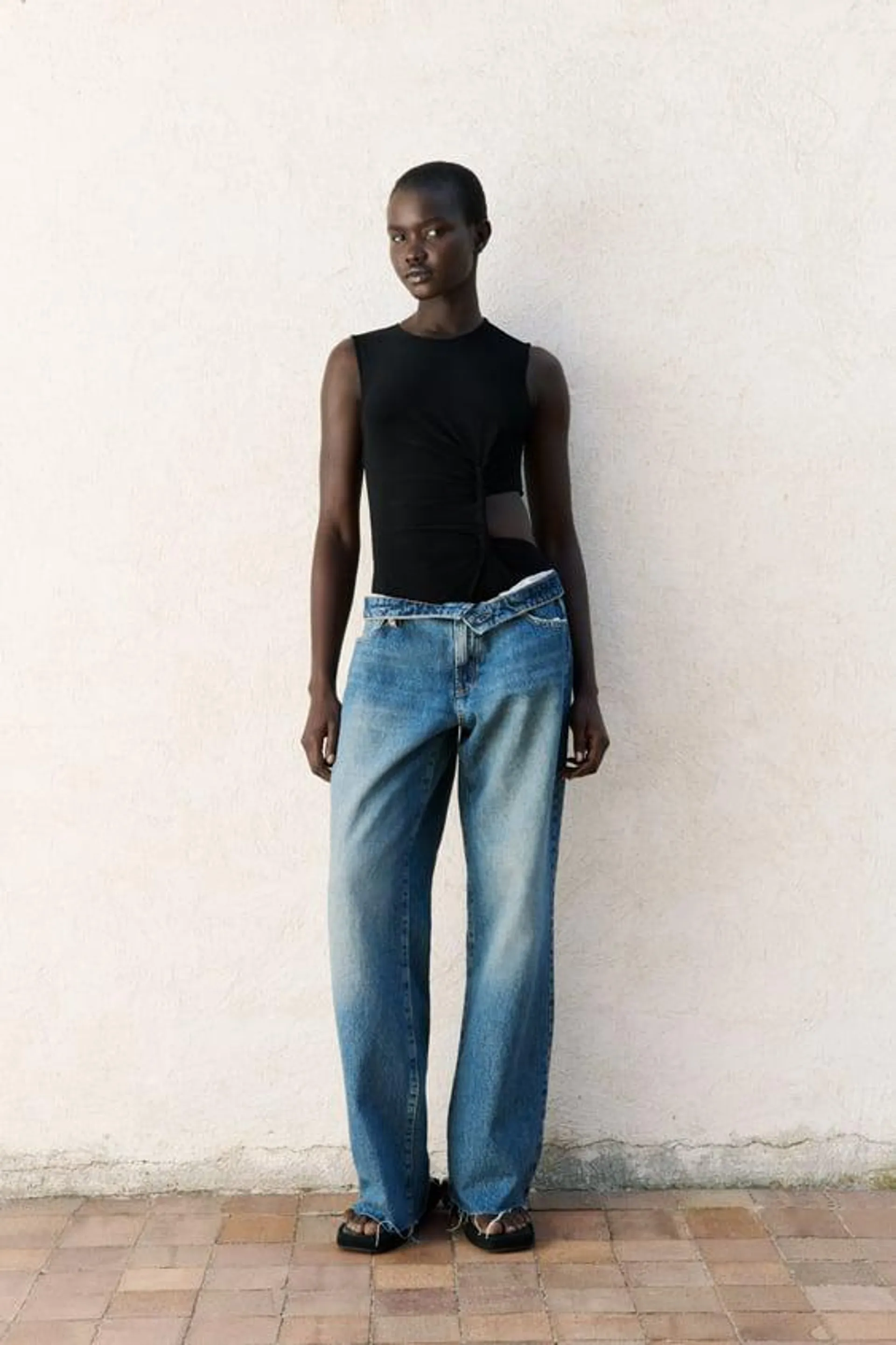 BODY CUT OUT