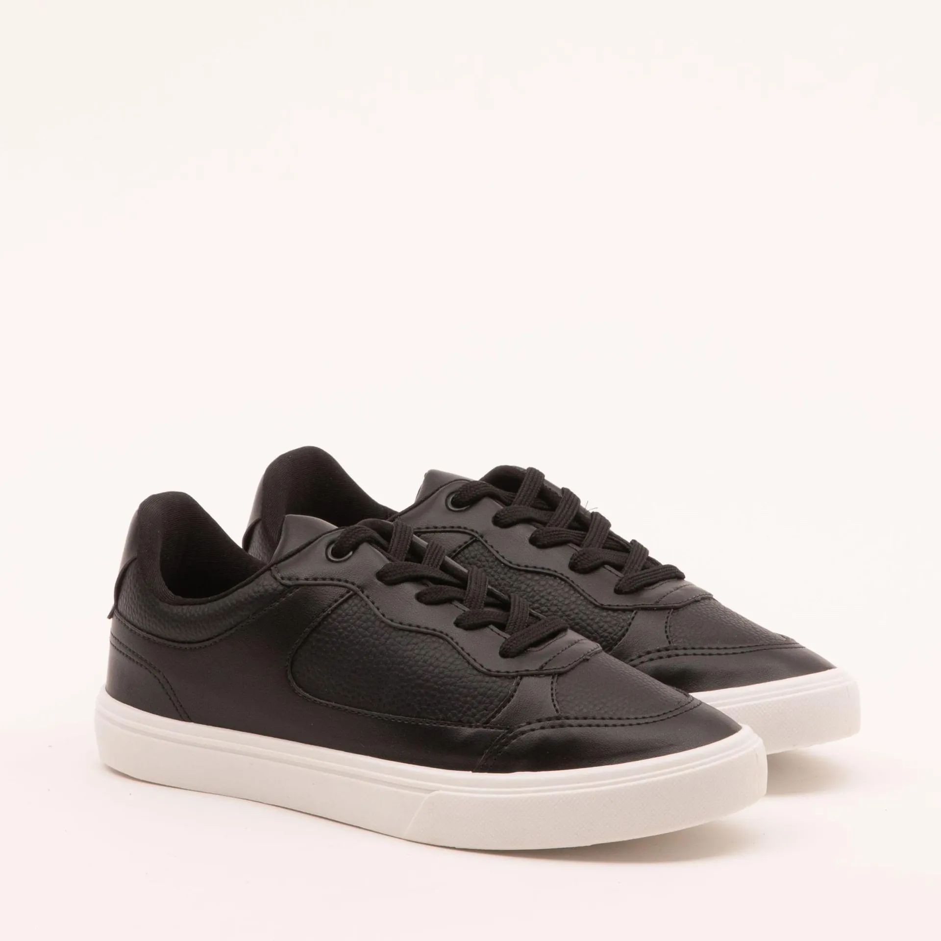 Tenis Alexandra - PRETA