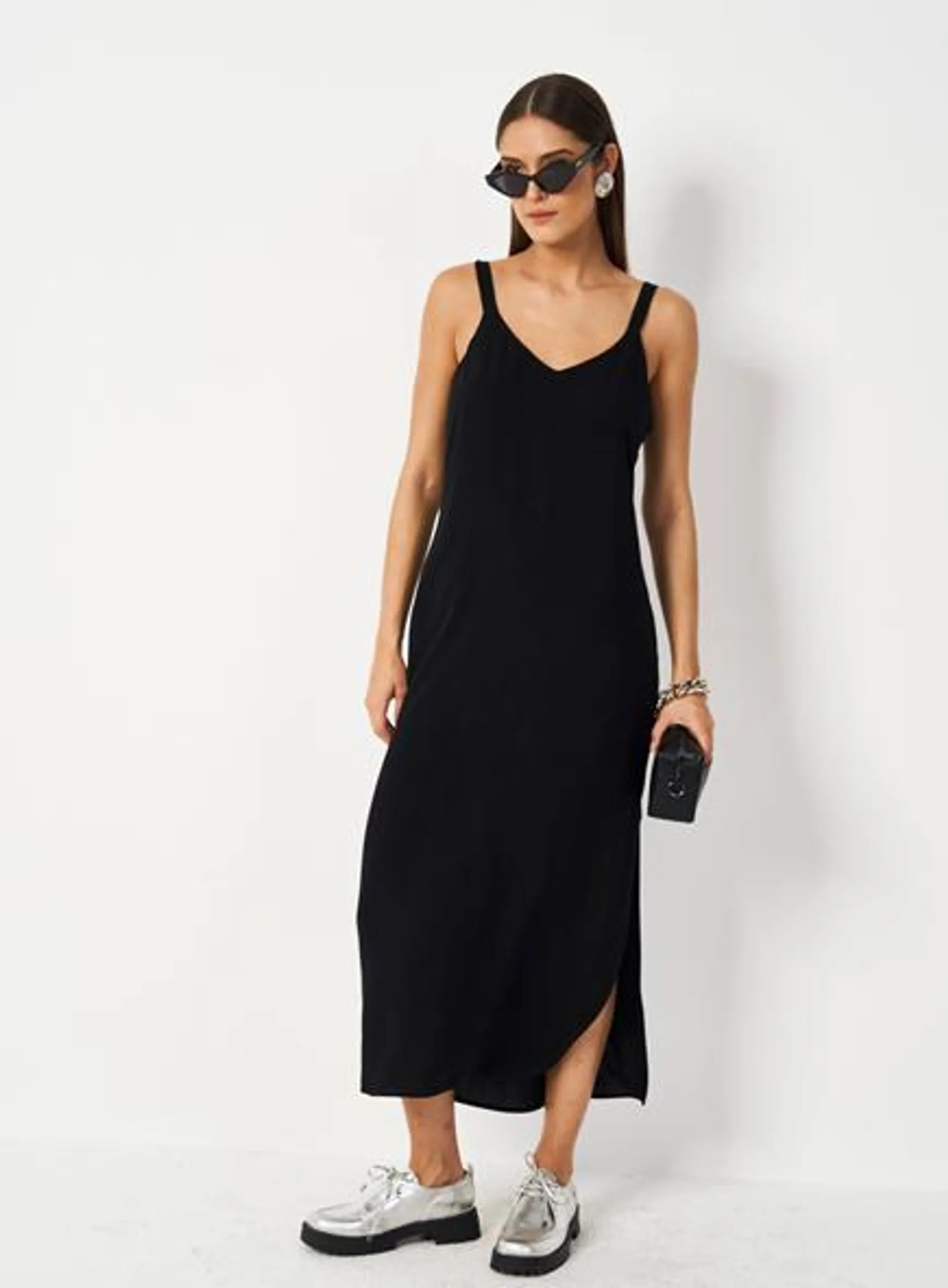 Vestido Loose Alças Finas Basic