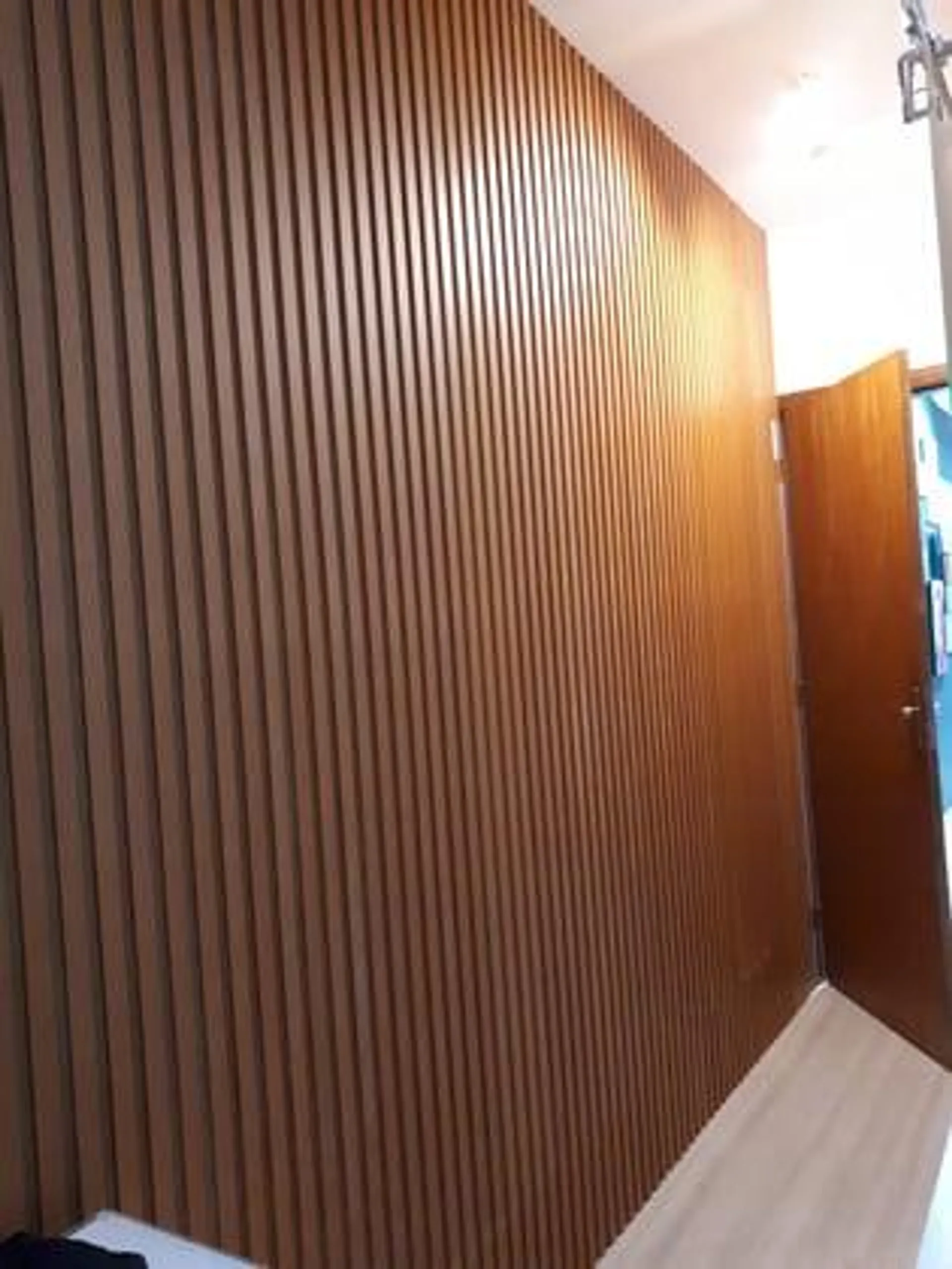 Peças de Mdf para Painel Ripado Curupixá - 4 Peças (5x1,5x250cm) - Total de 0,5 M²