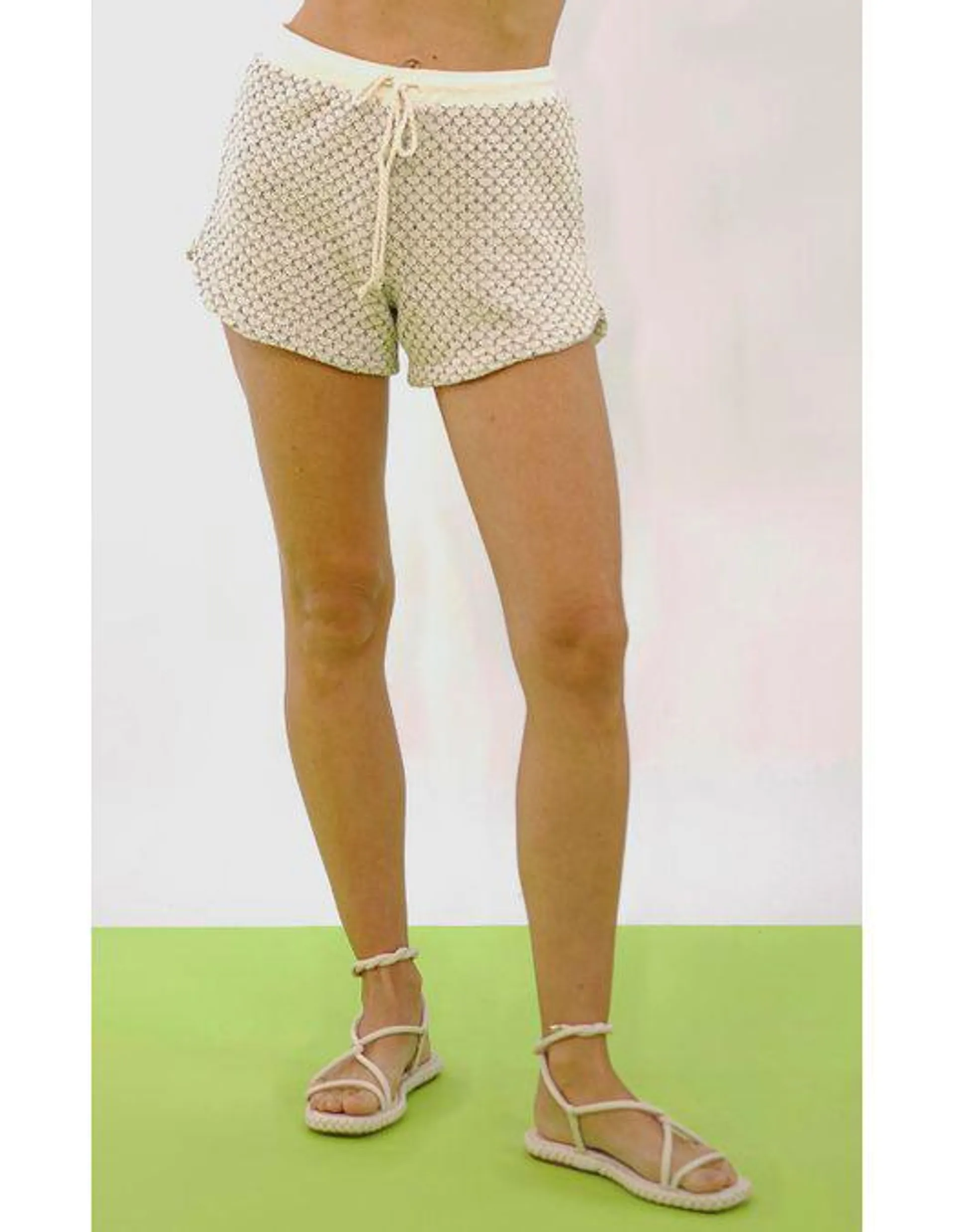 Shorts malha croche feminino - NATURAL