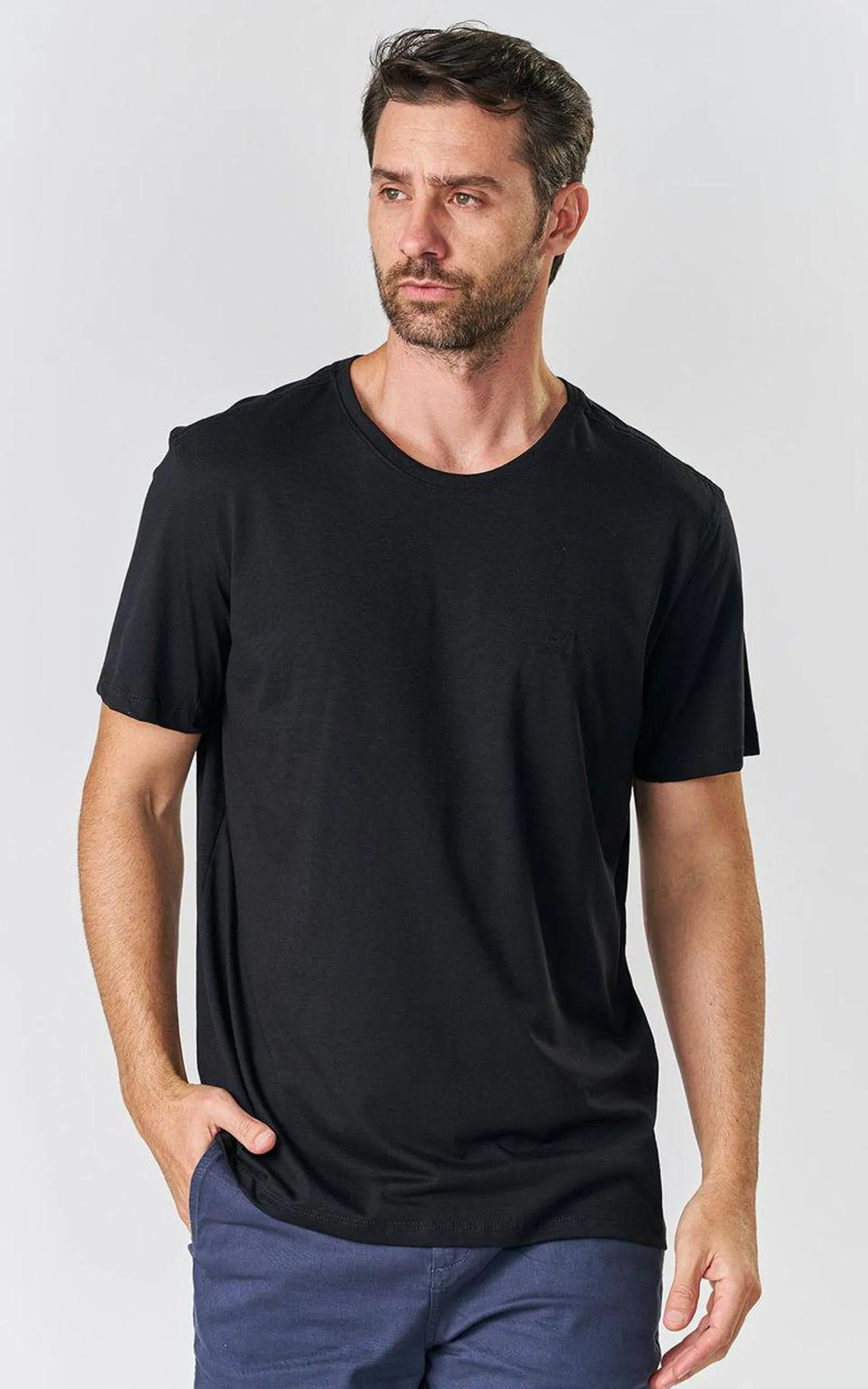 Camiseta Premium - PRETO